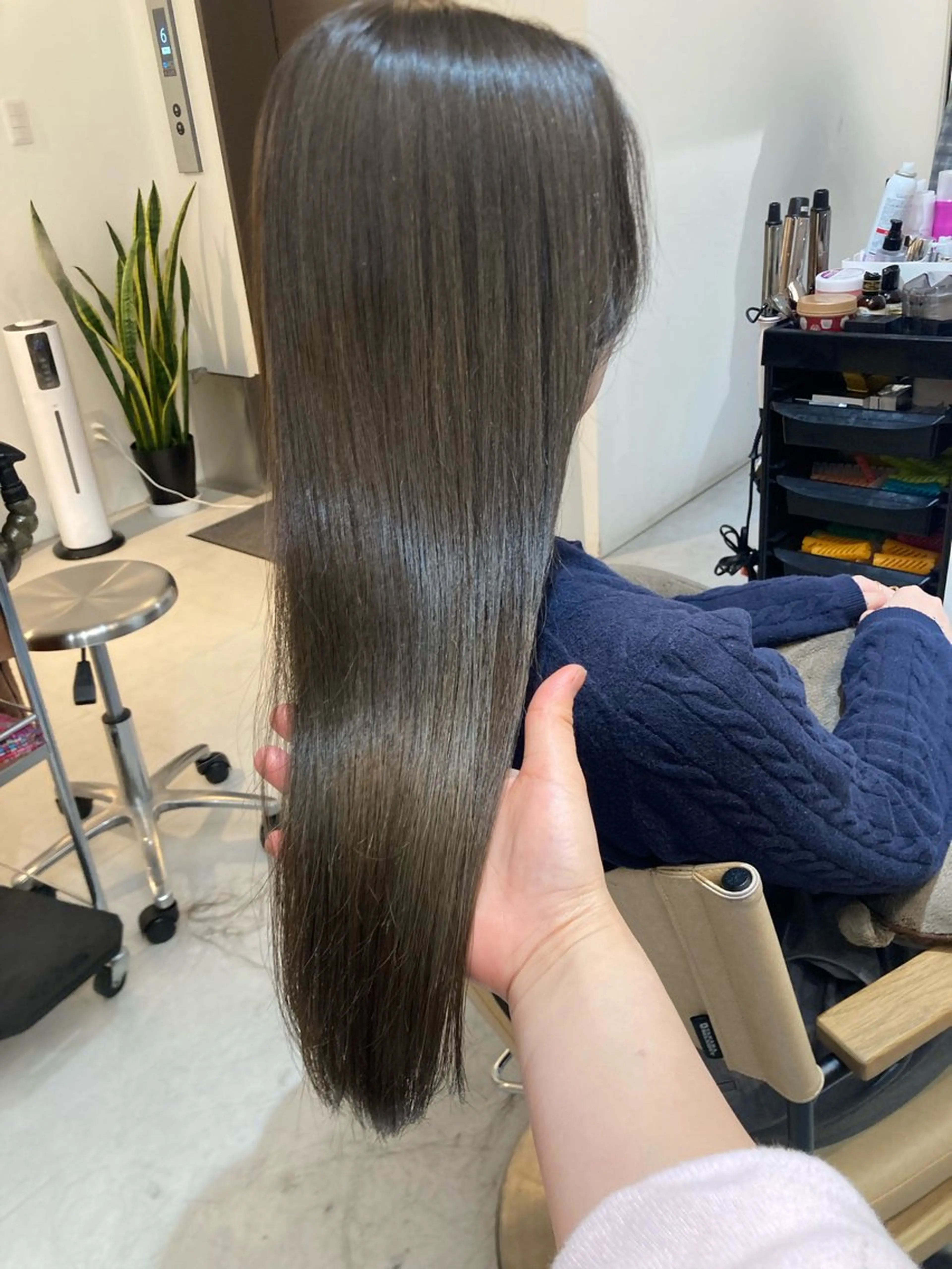 ロング カット ヘアカラー トリートメント ✨色持ちの良い艶 カラー✨蟹江真世のヘアスタイル