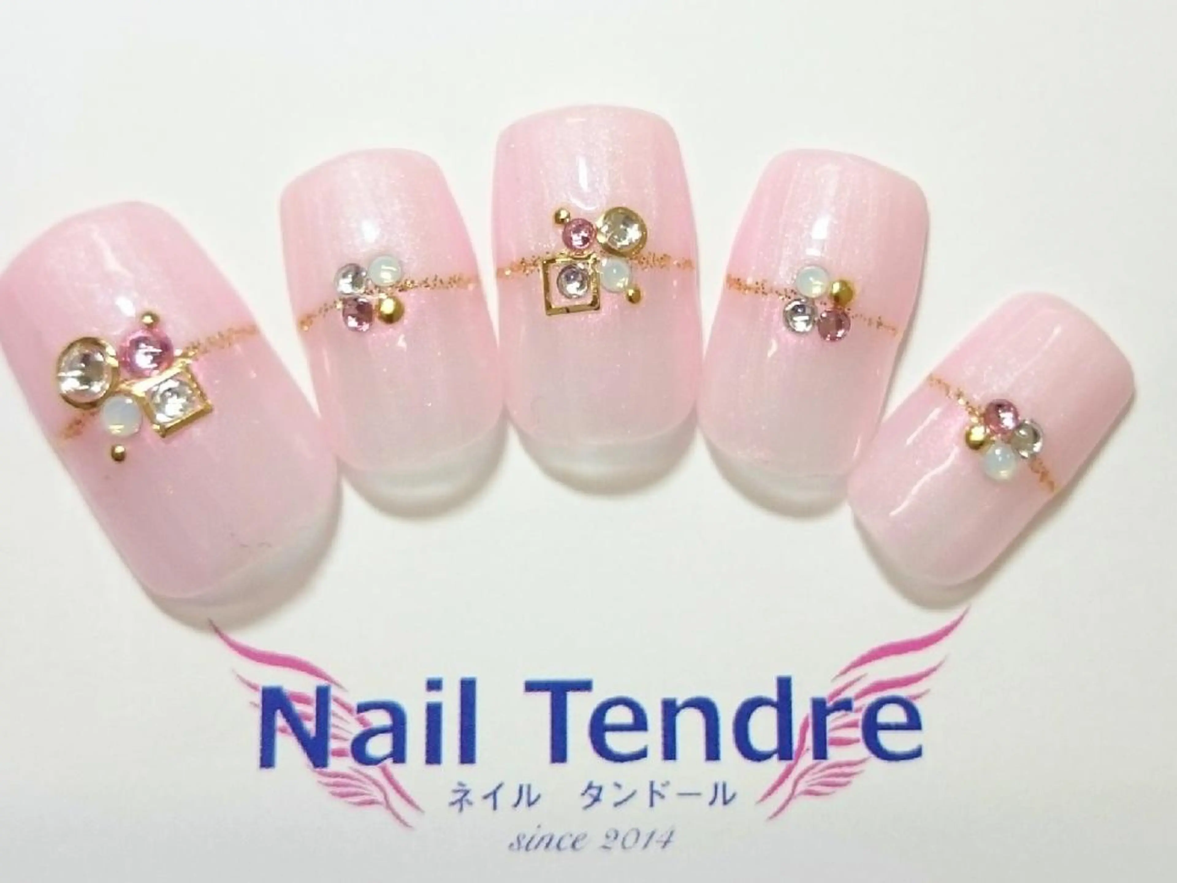 ネイル アートネイル ジェルネイル ソフトジェル ストーンネイル ハンドネイル Nail  Tendreのネイルデザイン