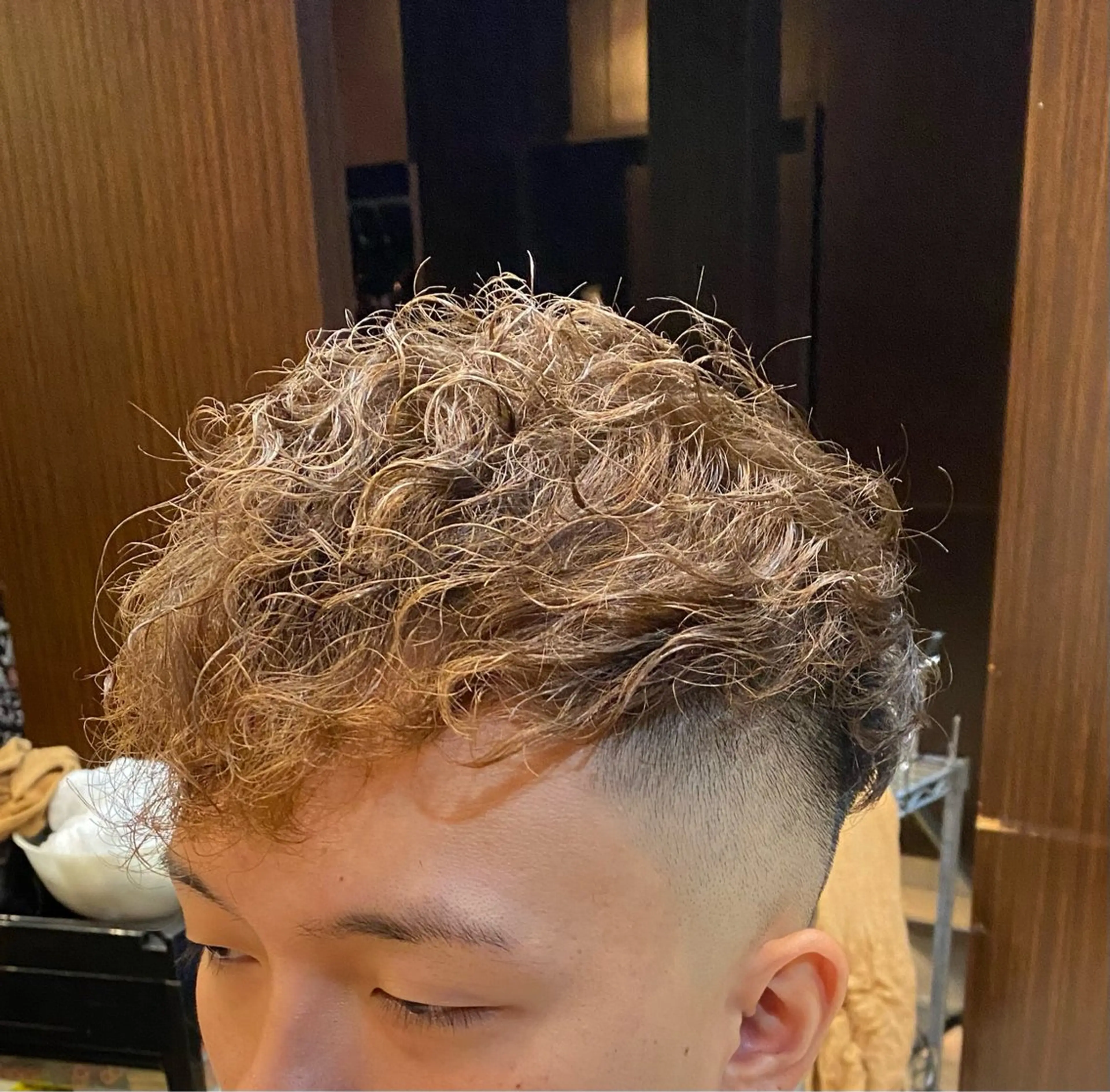 ミディアム カット パーマ 北川 竜也のヘアスタイル