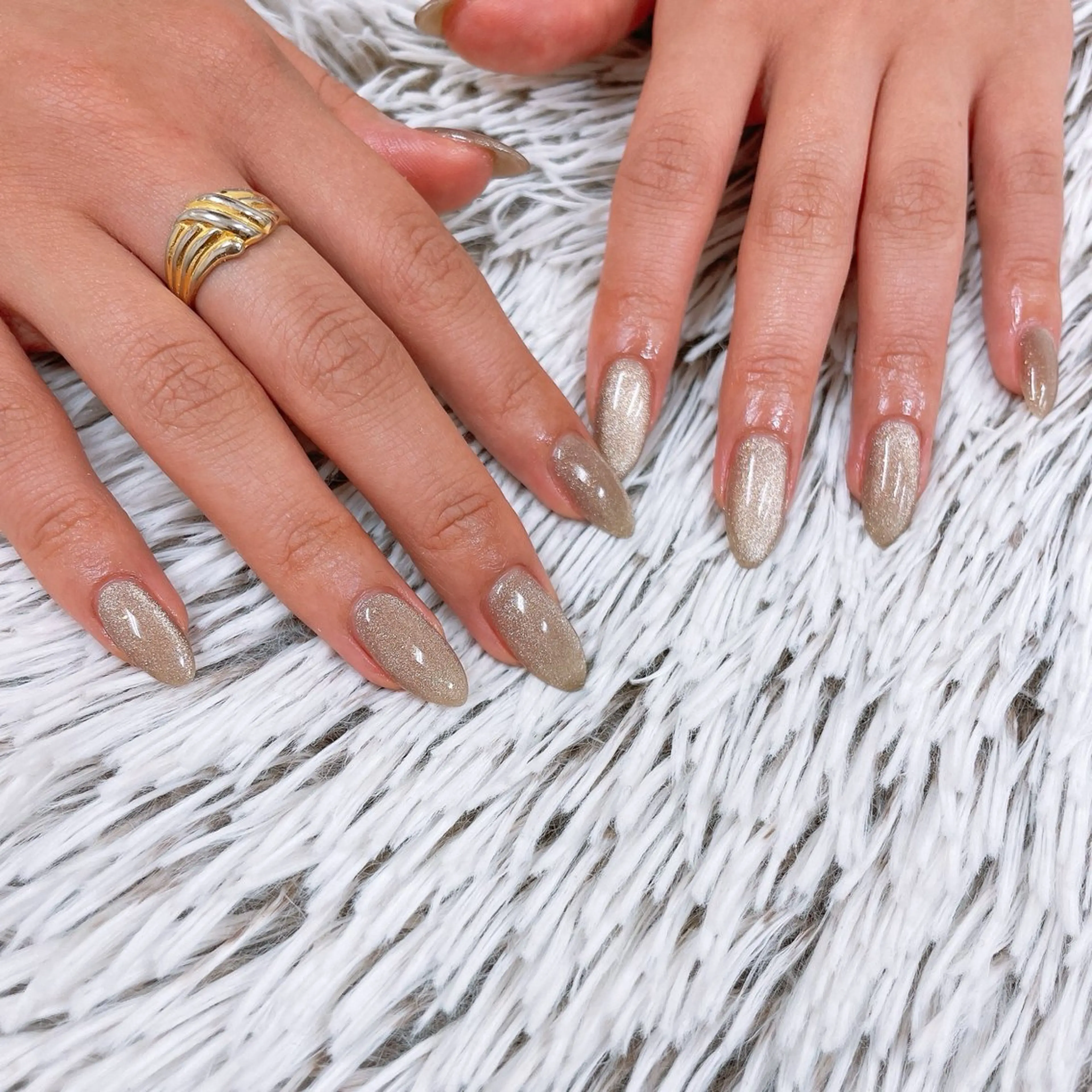 ハンドマグネット(オフあり)の写真