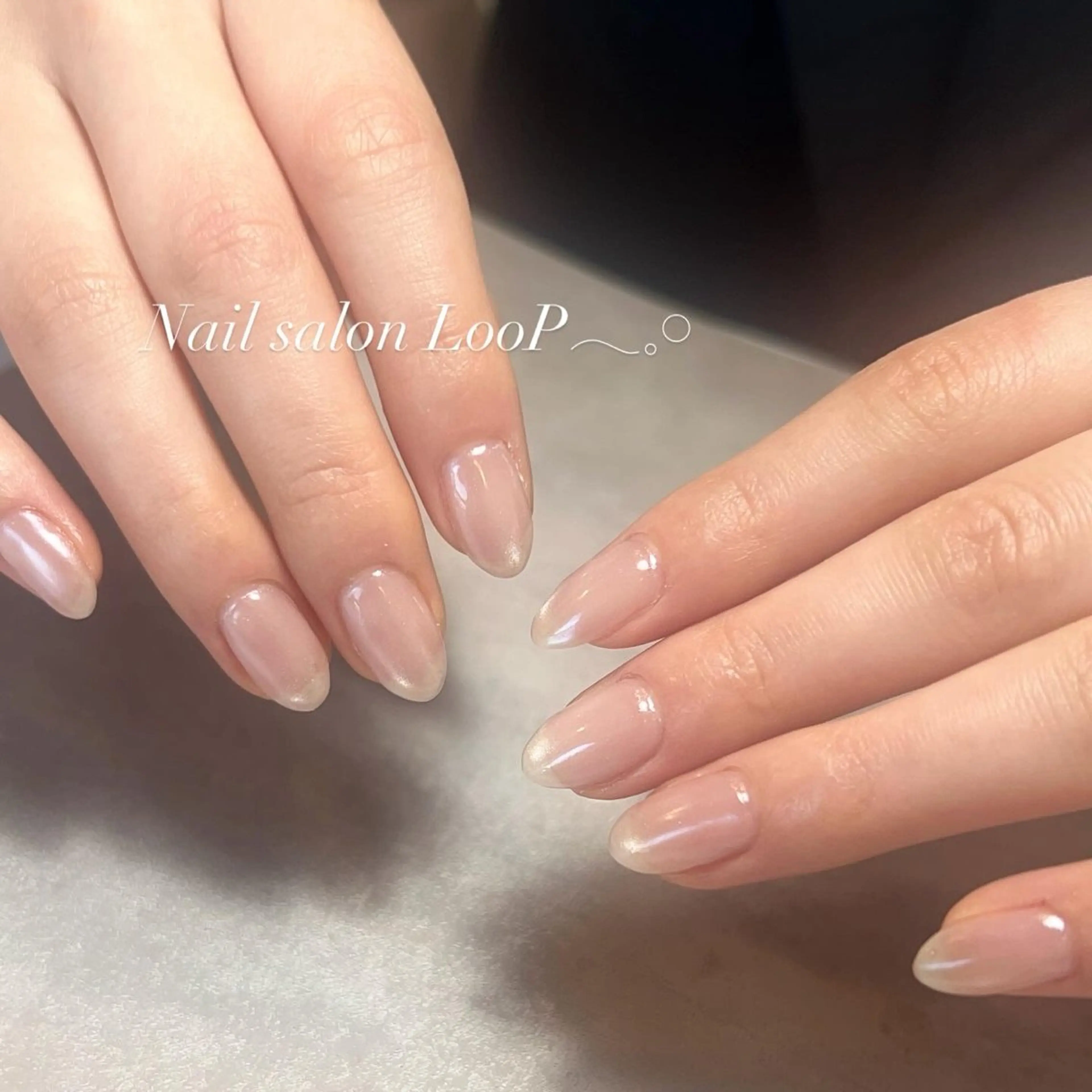 ネイル マグネットネイル オフィスネイル ハンドネイル LooP - RECO-のネイルデザイン