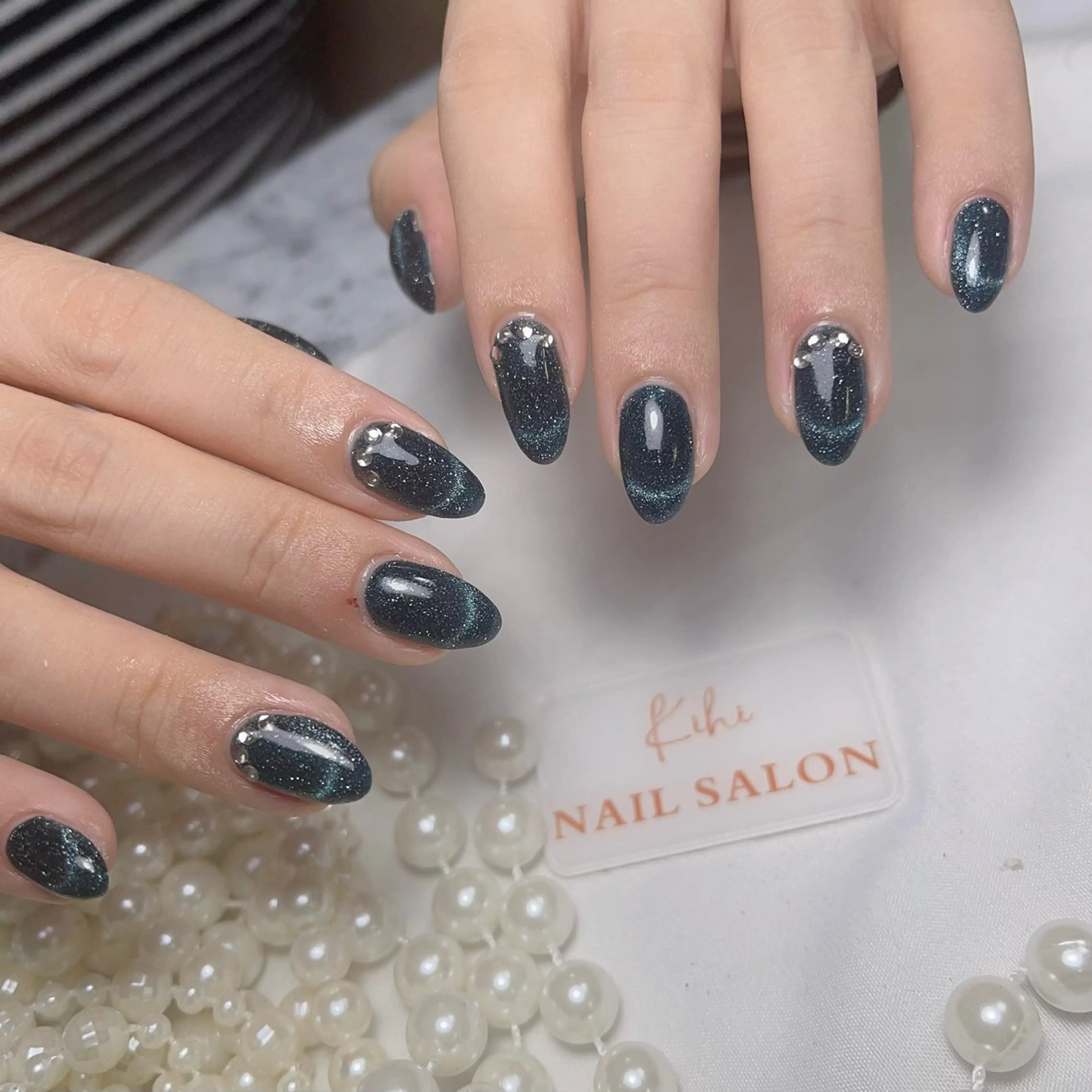 ネイル アートネイル フレンチネイル ジェルネイル グラデーション 韓国ネイル ハンドネイル 💕鈴木ユリ パラジェル/オフ無料のネイルデザイン