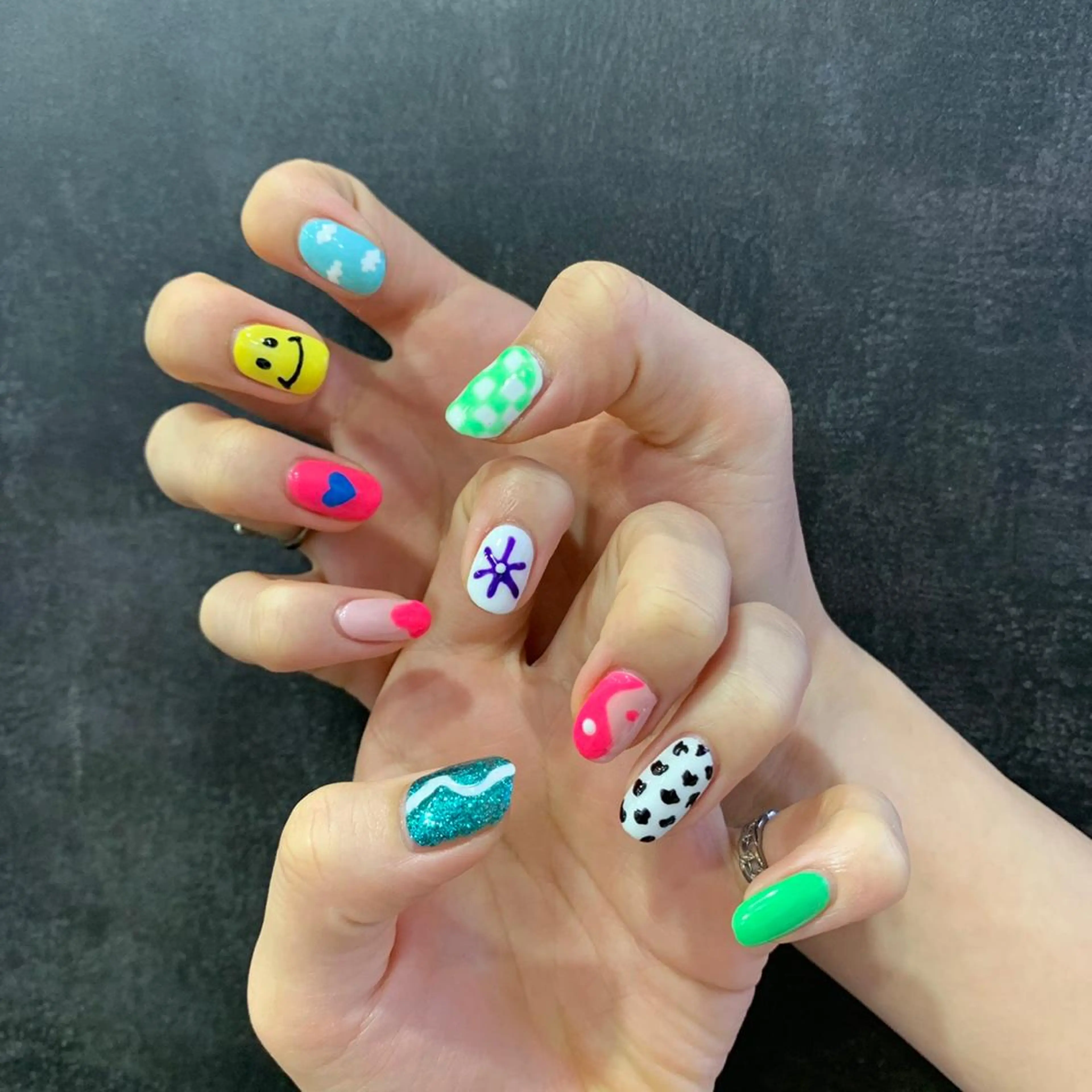 ネイル ハンドネイル 韓国🩶Y2Kネイル 💫くれはのネイルデザイン