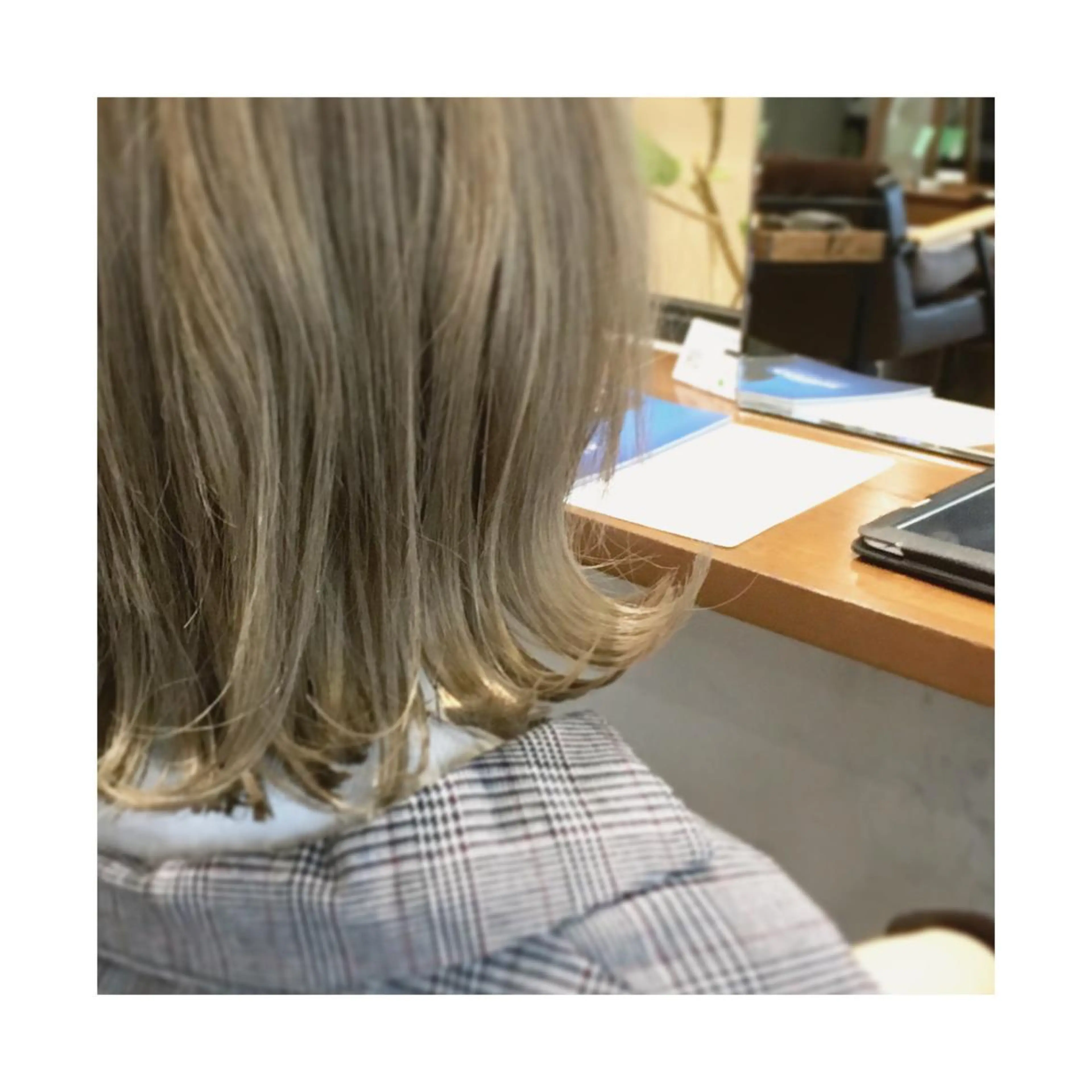 ショート ヘアカラー 竹内 康浩のヘアスタイル