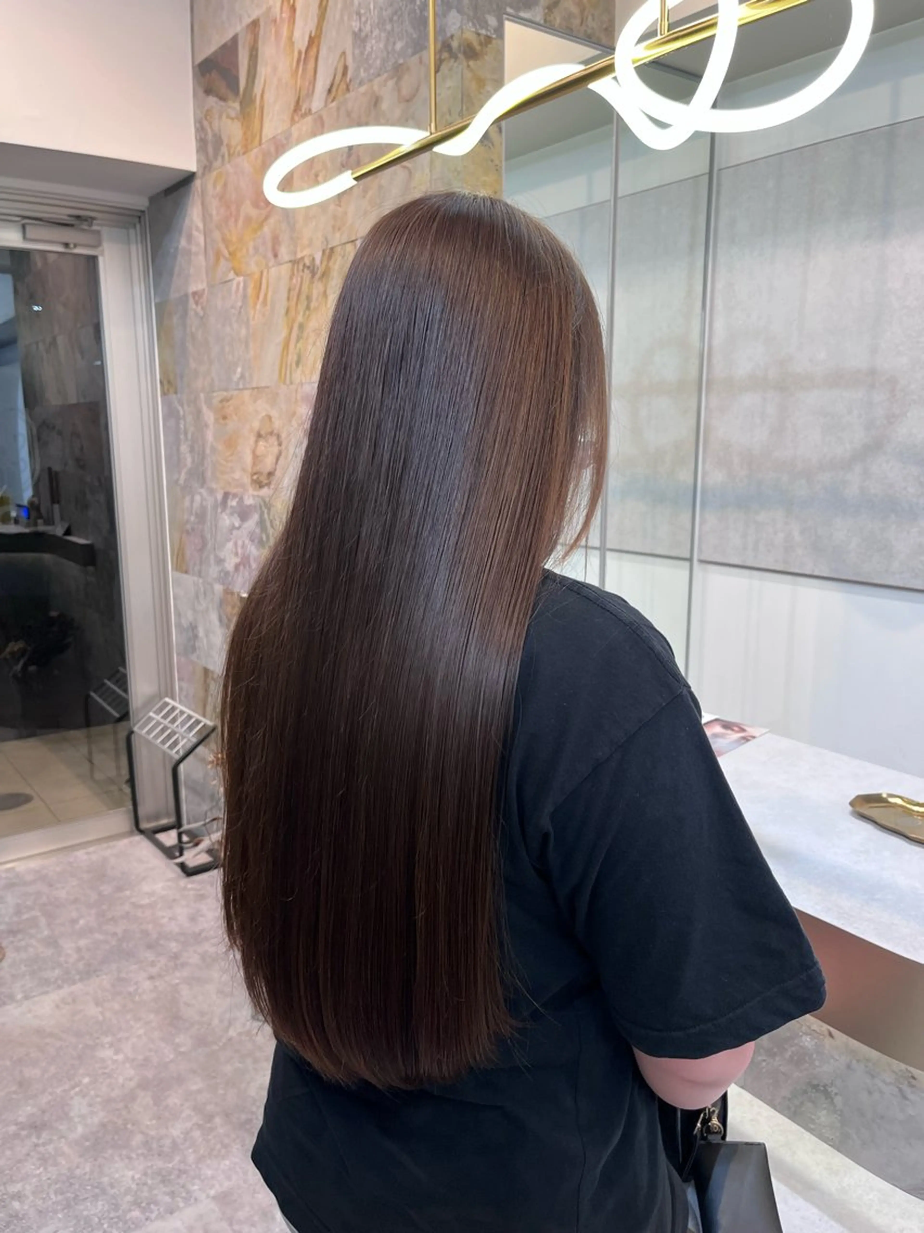 ロング カラー かねこ けんせいのヘアスタイル