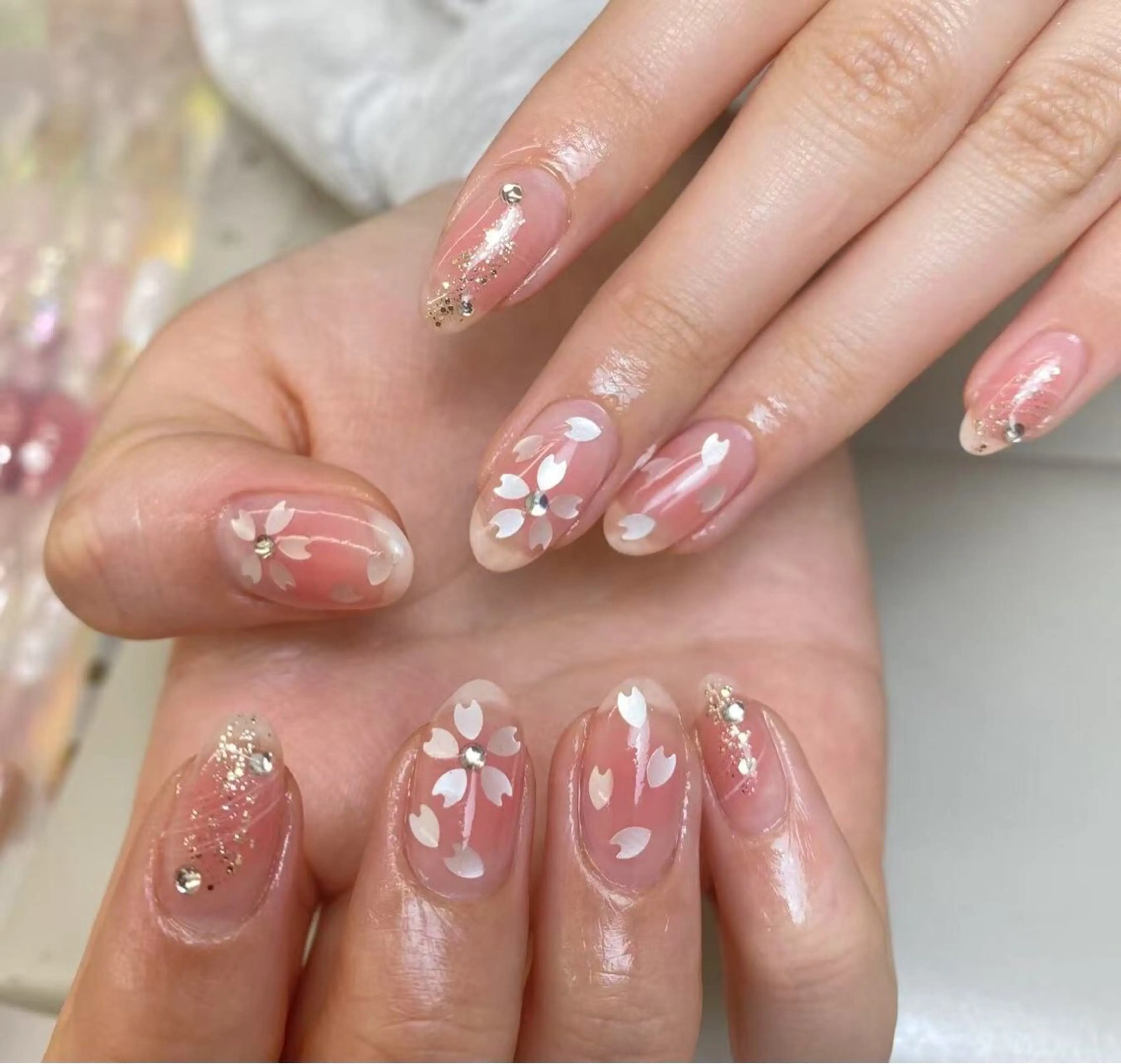 ネイル AngelChris ビューティーサロンのネイルデザイン