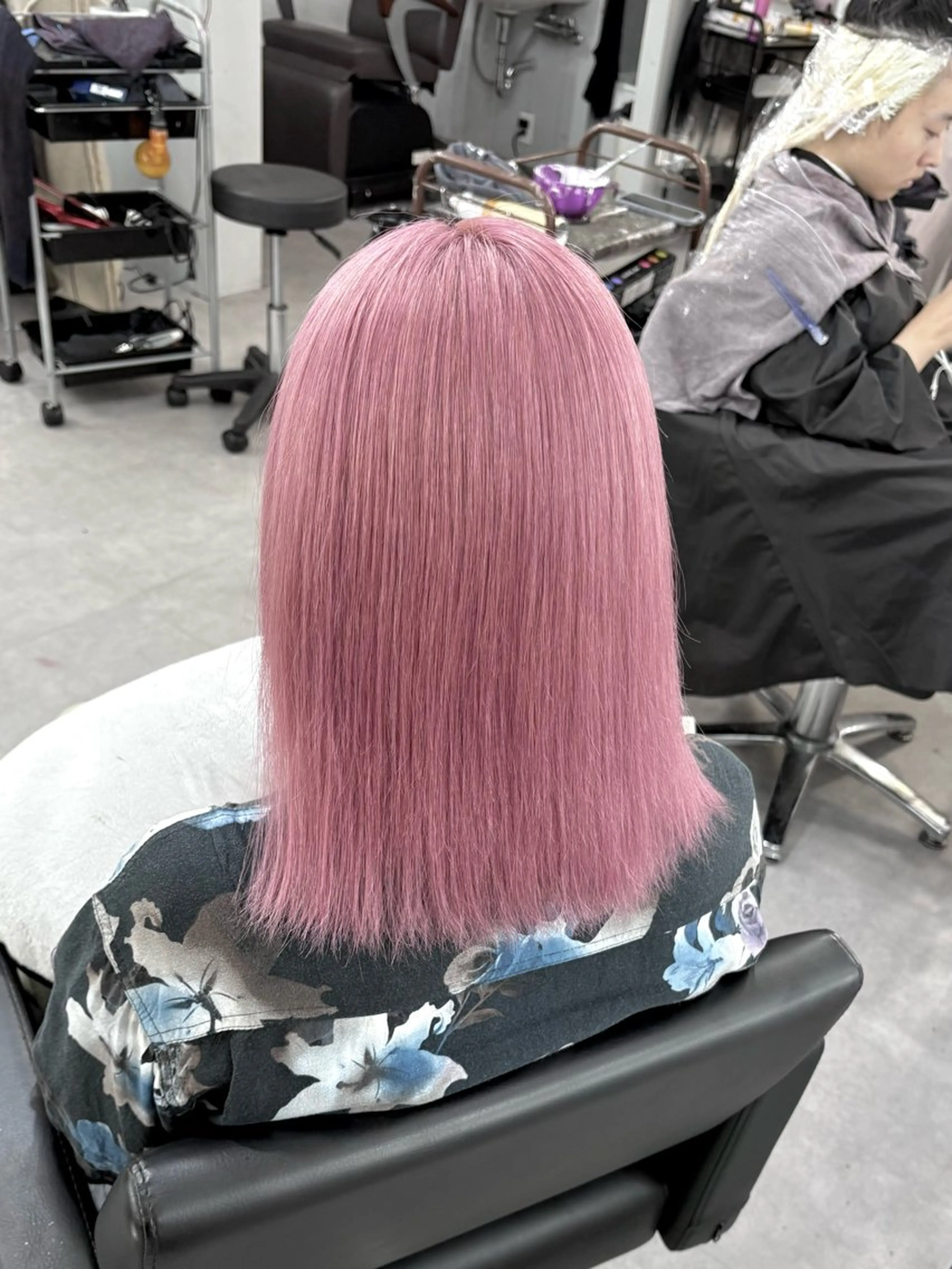 ミディアム カラー ヘアカラー 大阪ケアブリーチ/ ミルクティーベージュのヘアスタイル