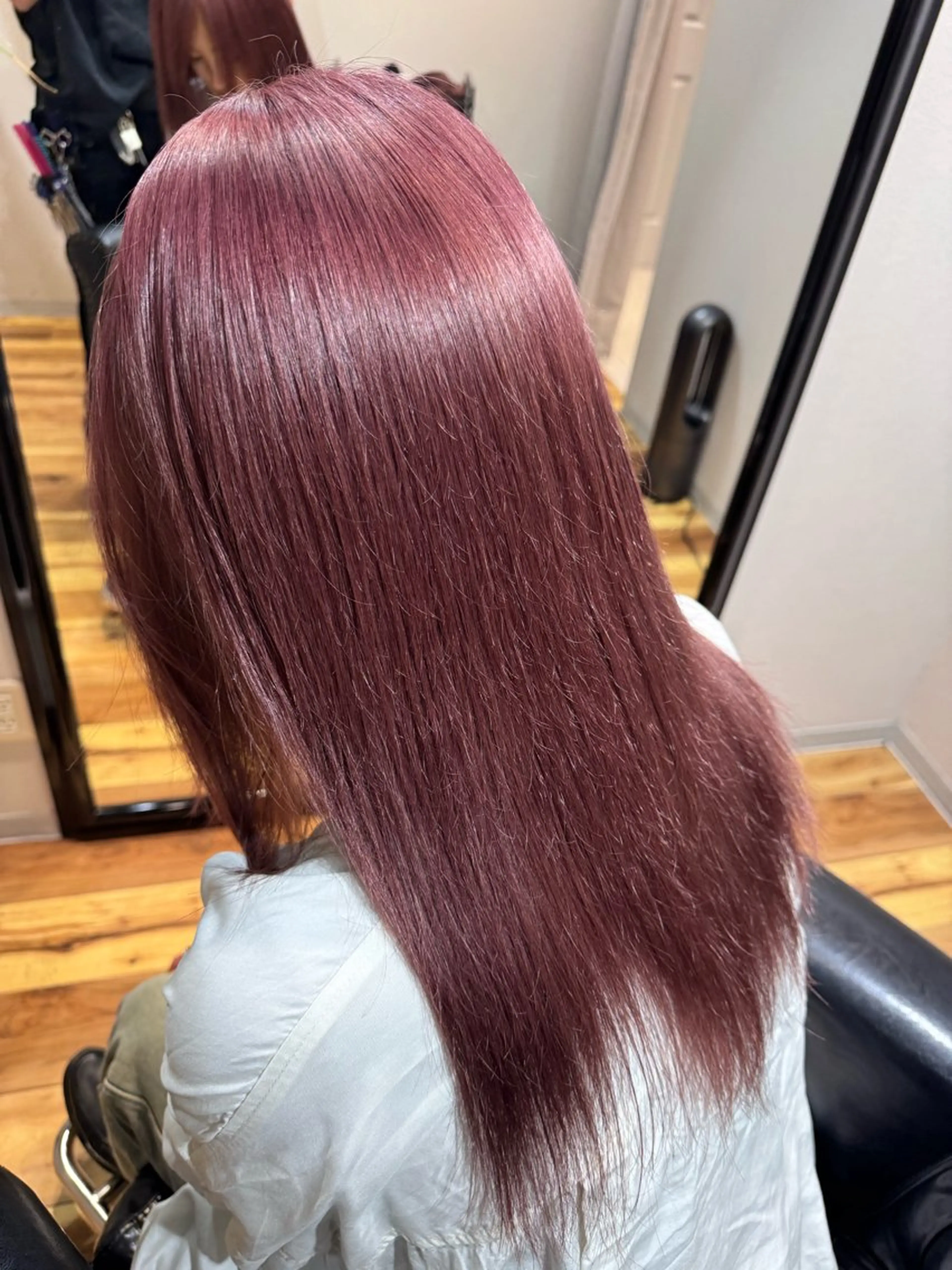 セミロング ヘアカラー トリートメント ✨池袋ブリーチ特化 Hibiki✨のヘアスタイル