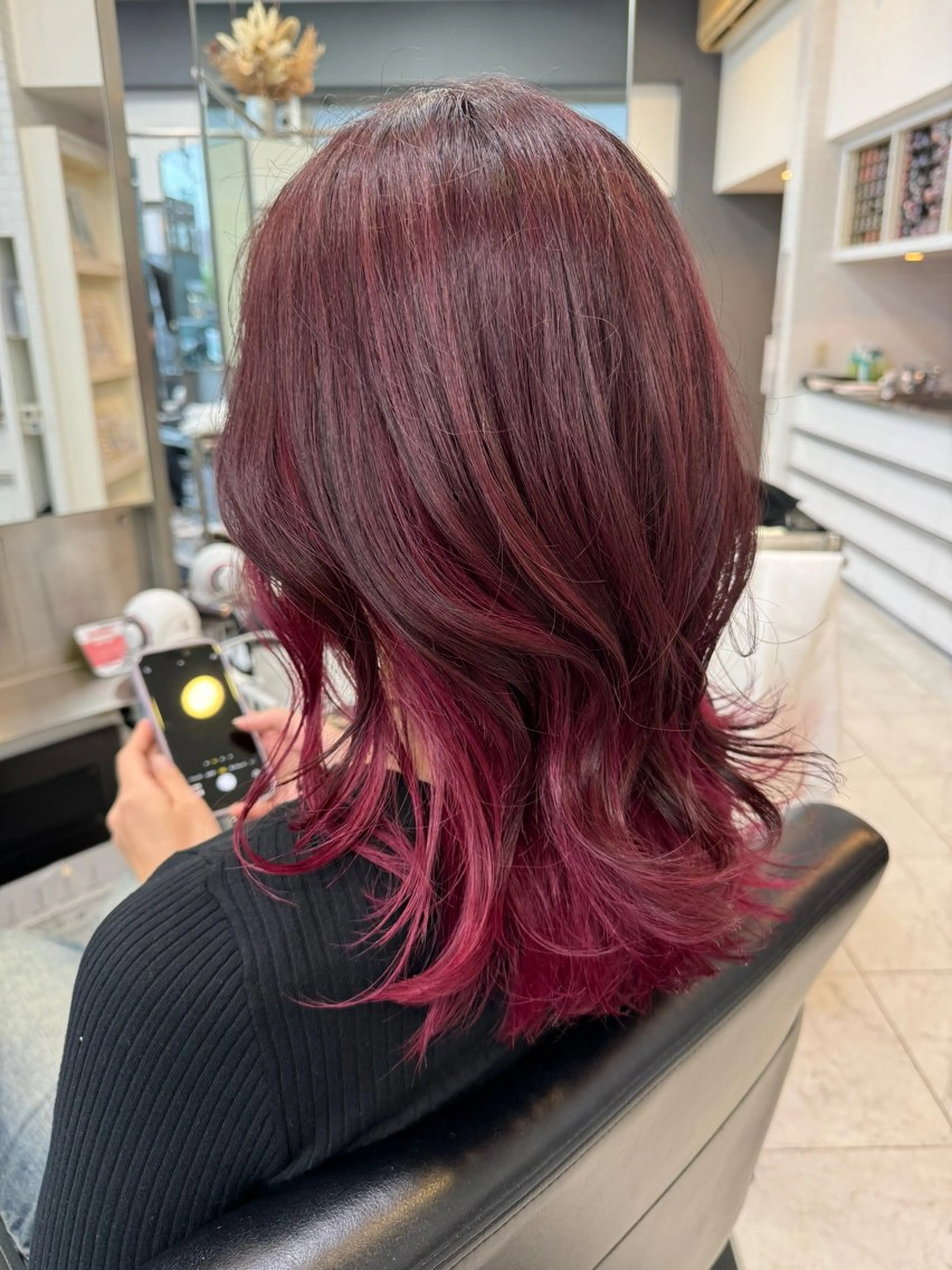 ミディアム 南 妃那のヘアスタイル