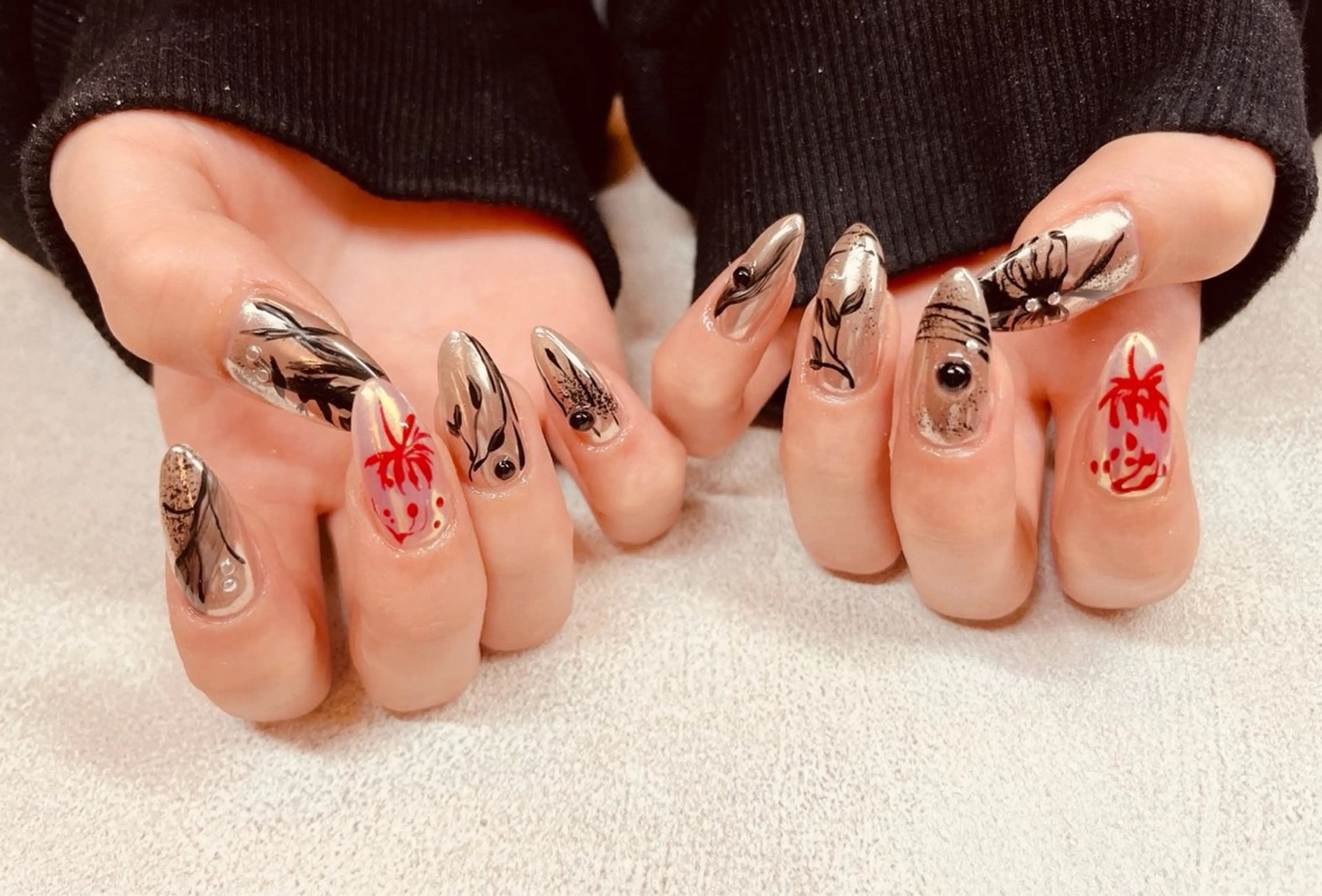 ネイル ハンドネイル LOVE NAIL 💕Sonoのネイルデザイン