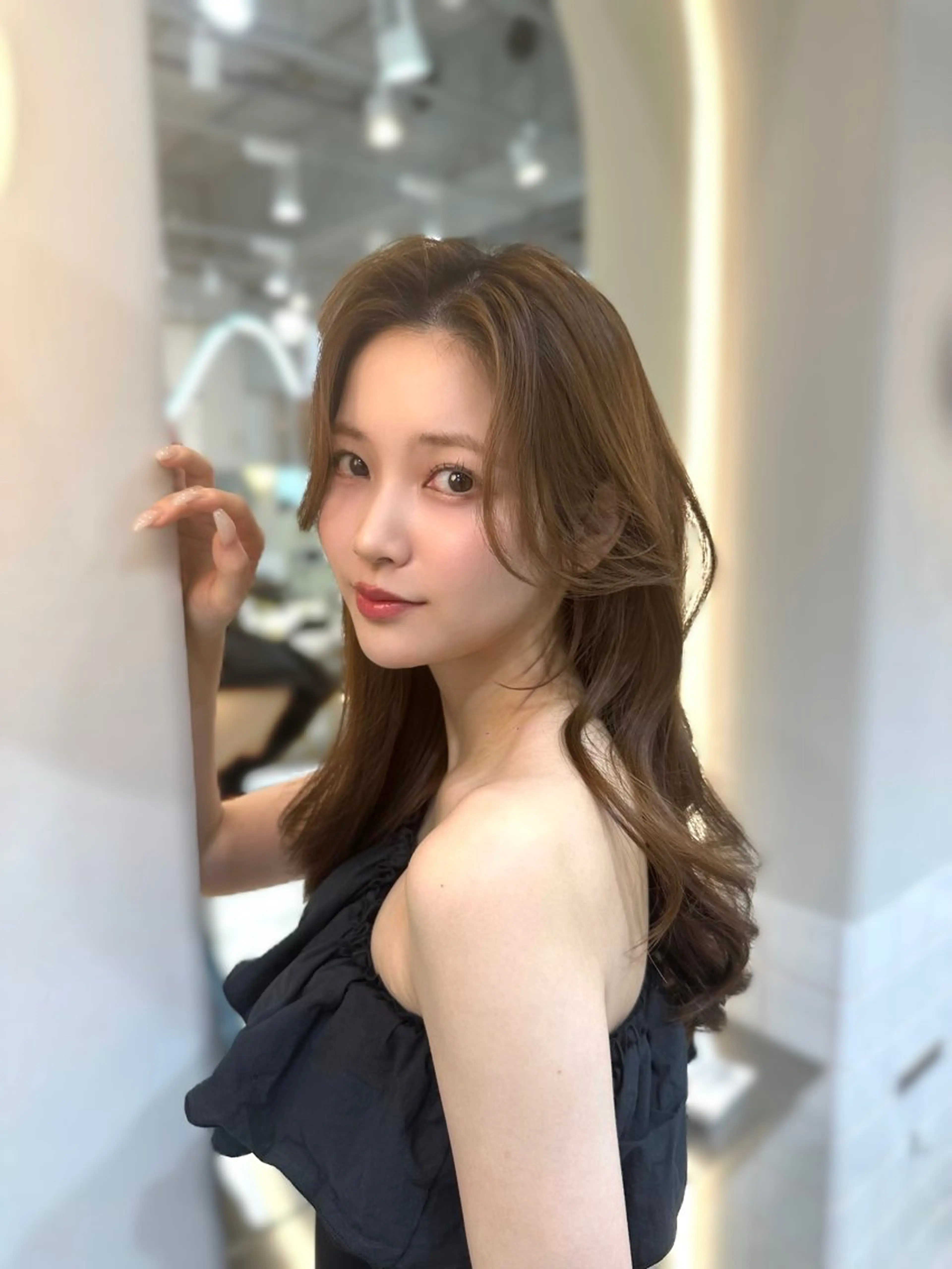 セミロング カラー 髪質改善 レイヤーカット カット ヘアカラー トリートメント ヘアセット 新宿/韓国レイヤー 髪質改善カラー/角所のヘアスタイル