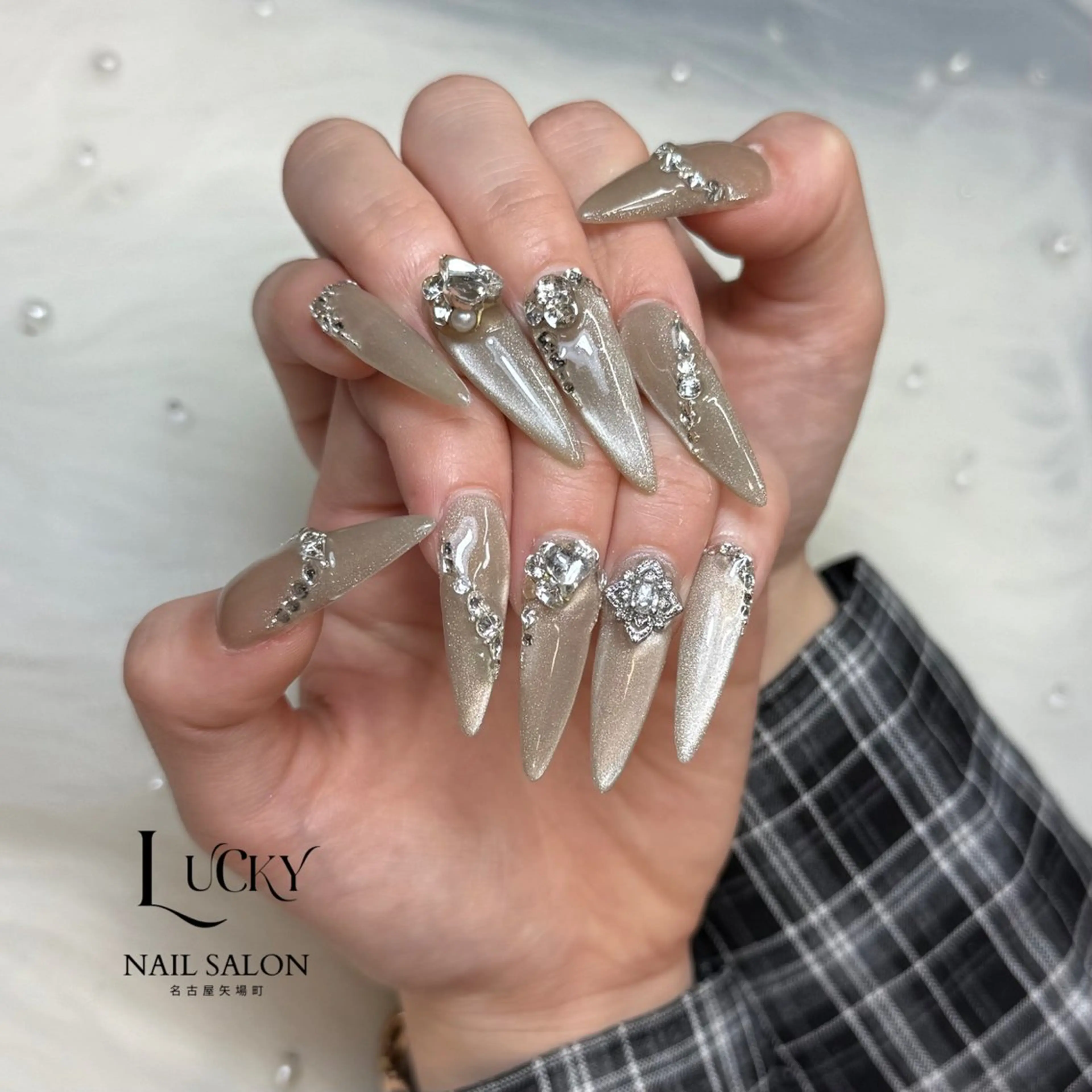 ネイル ハンドネイル Lucky Nail Salonのネイルデザイン
