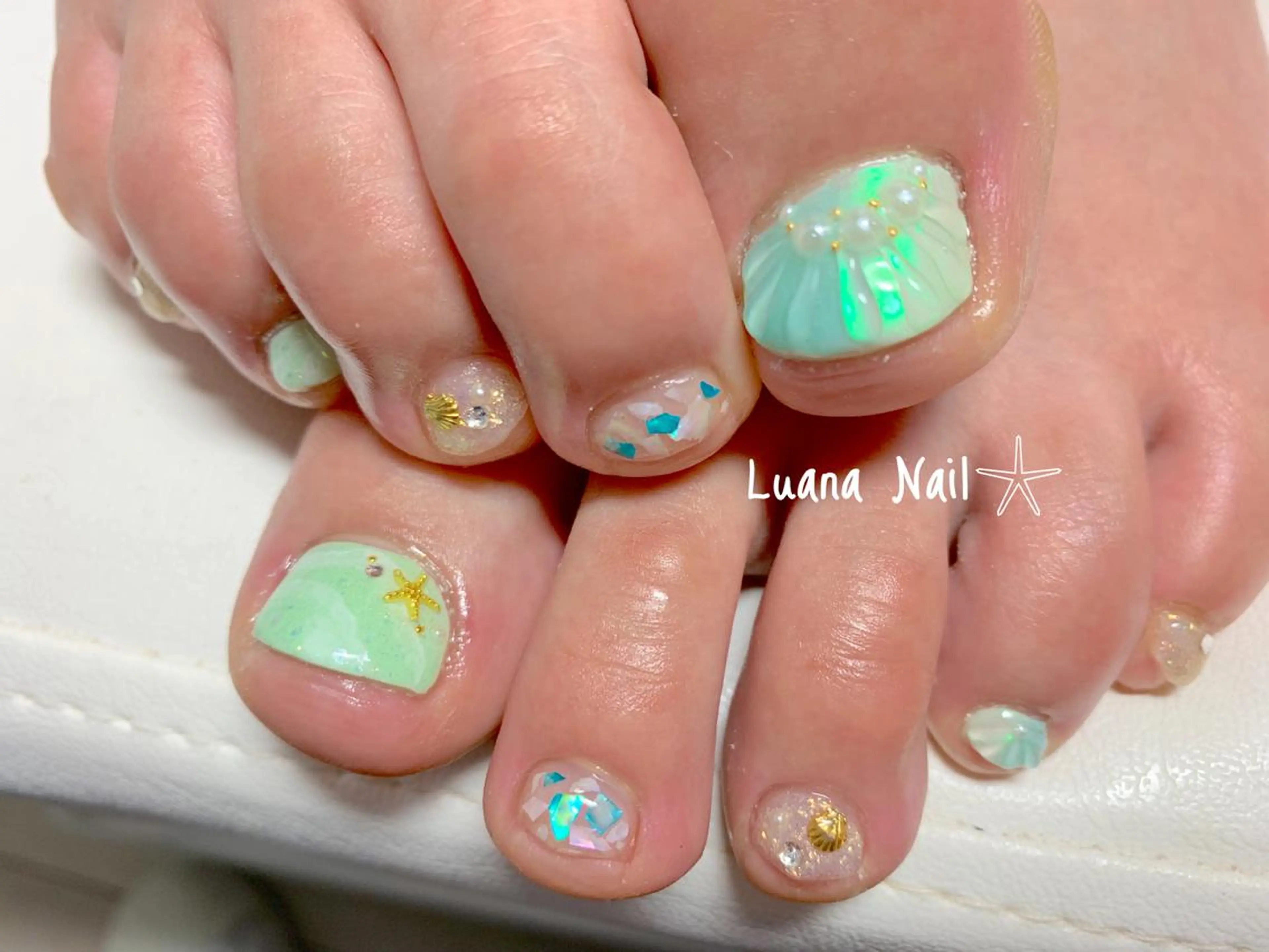 ネイル フットネイル BeauJu by Luana Nail所属・BeauJu by Luana Nailのネイルデザイン