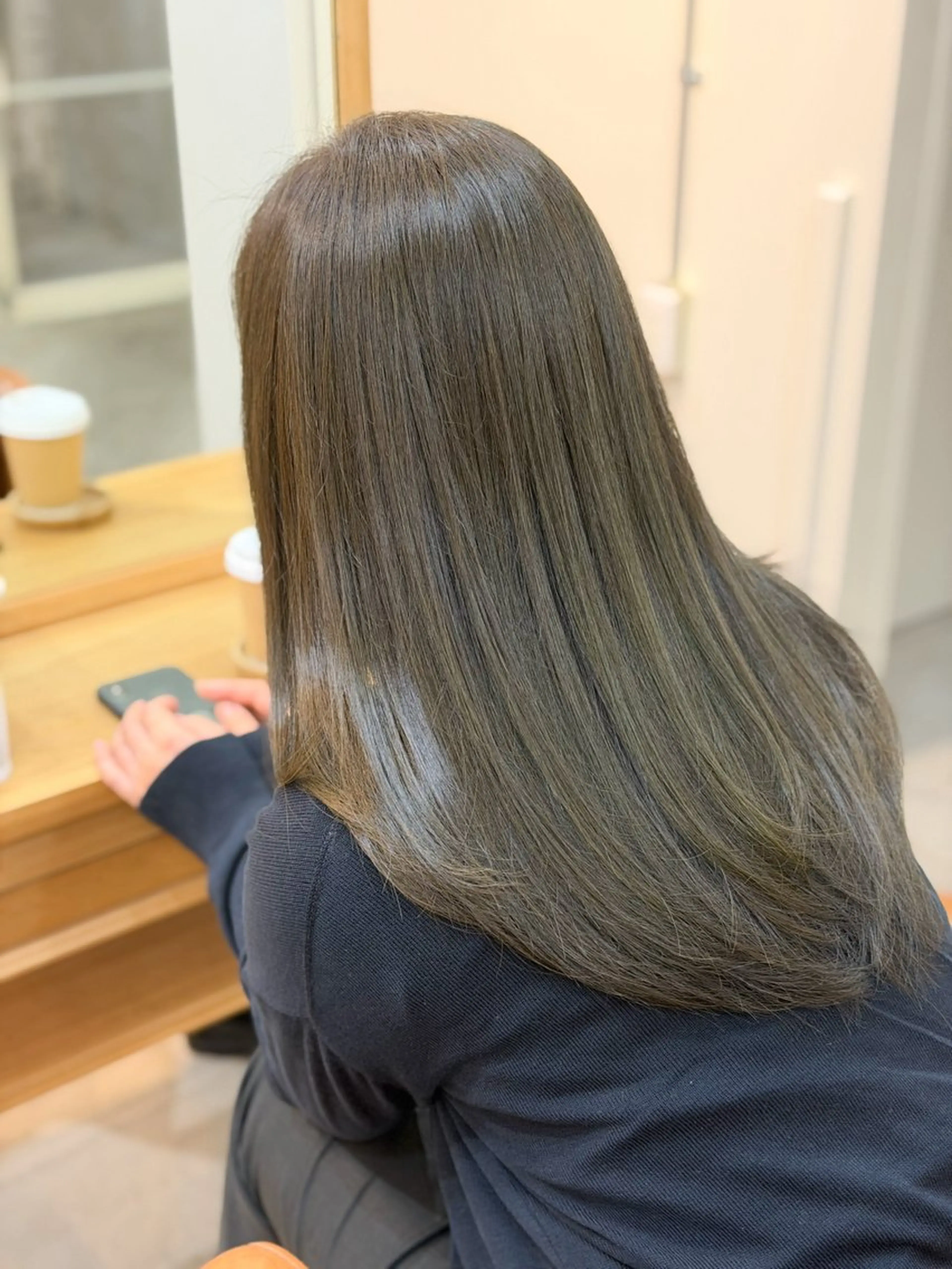 ロング ハイライト 髪質改善 レイヤーカット トリートメント カット ヘアカラー トリートメント ank classic hair【アンククラシックヘアー】所属・メンズスタイル バレイヤージュ　齋藤のヘアスタイル