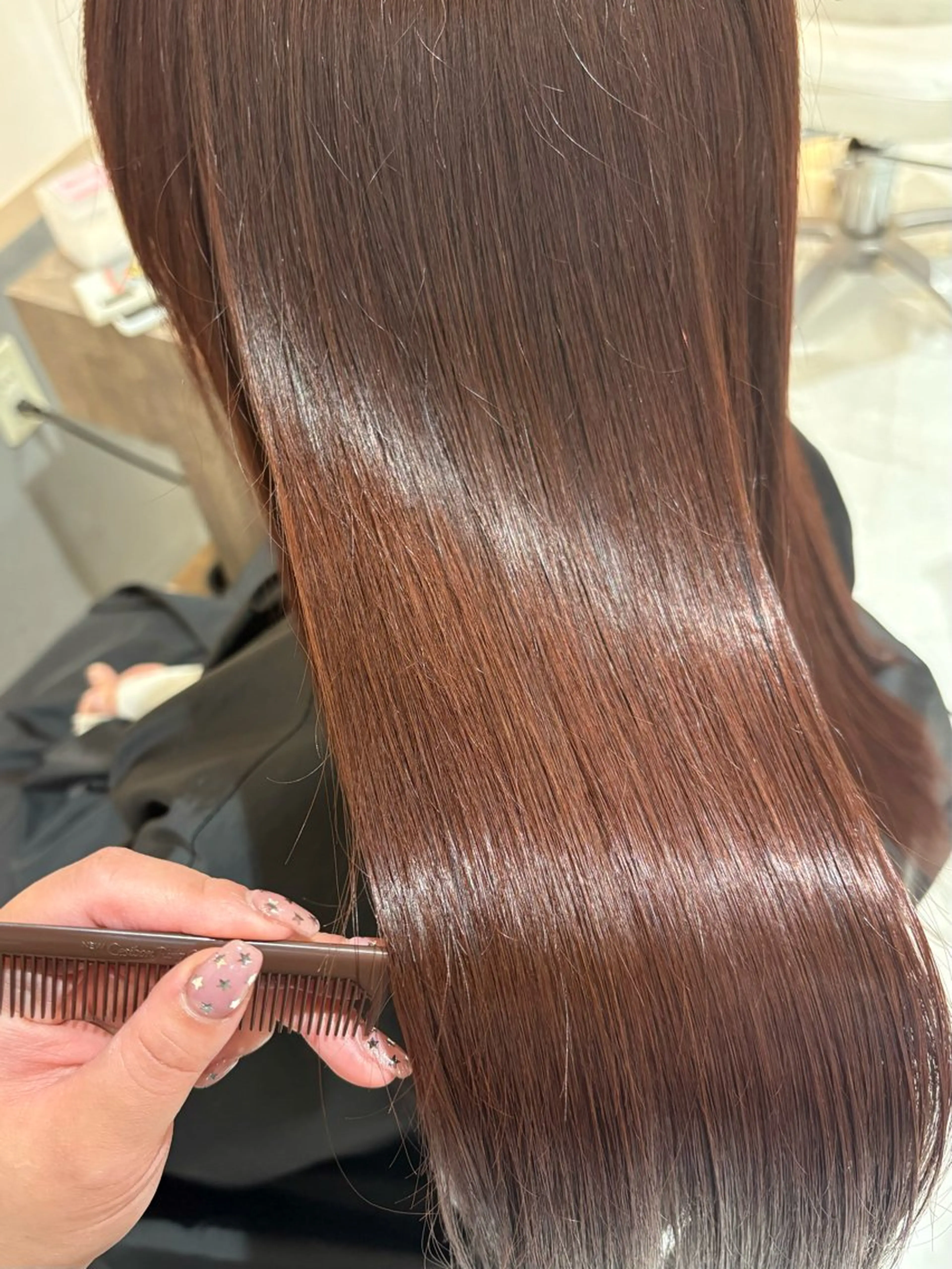 ロング 井内 美沙のヘアスタイル