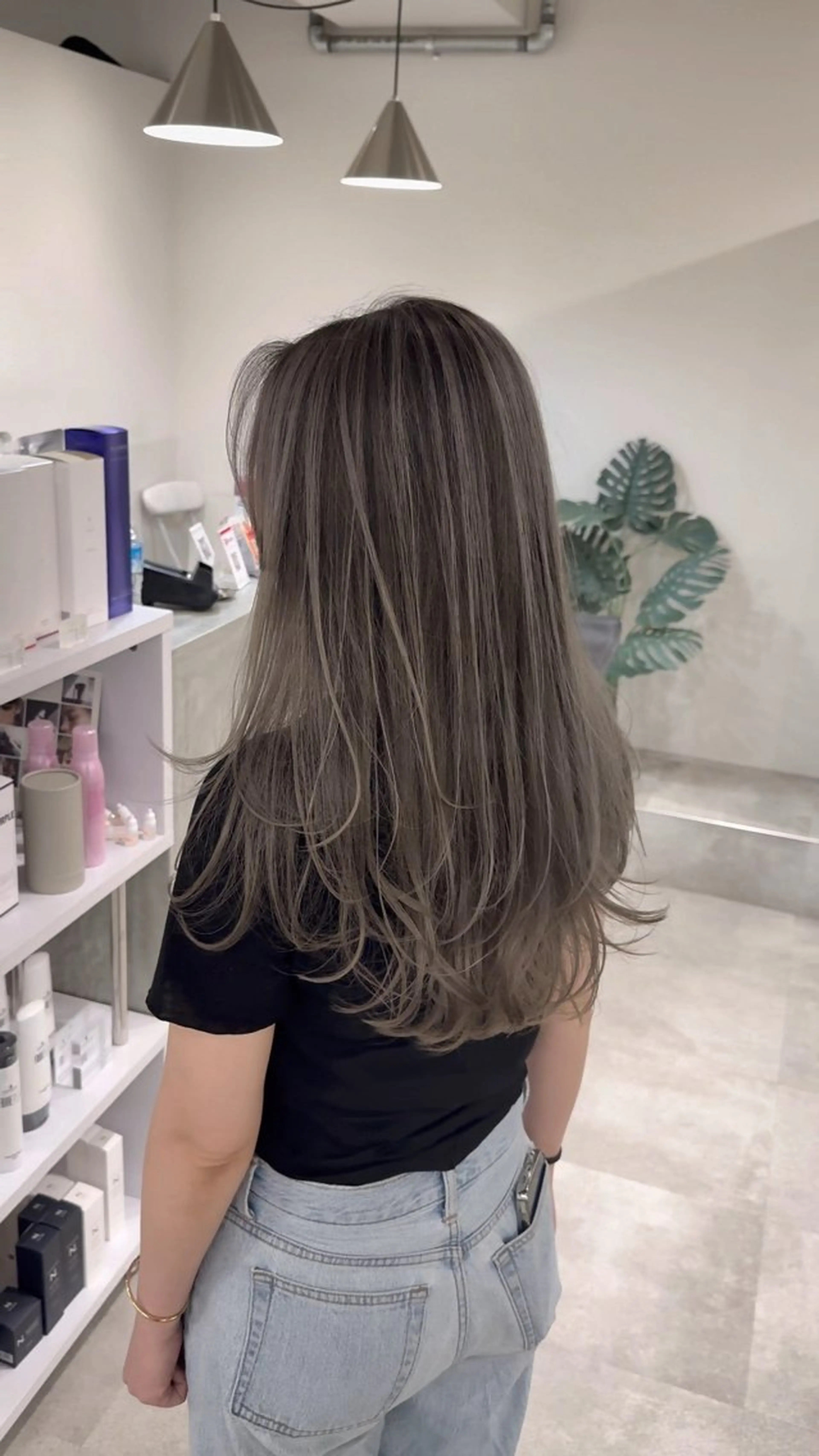 ロング カラー ハイトーン/ 心斎橋/龍之介のヘアスタイル