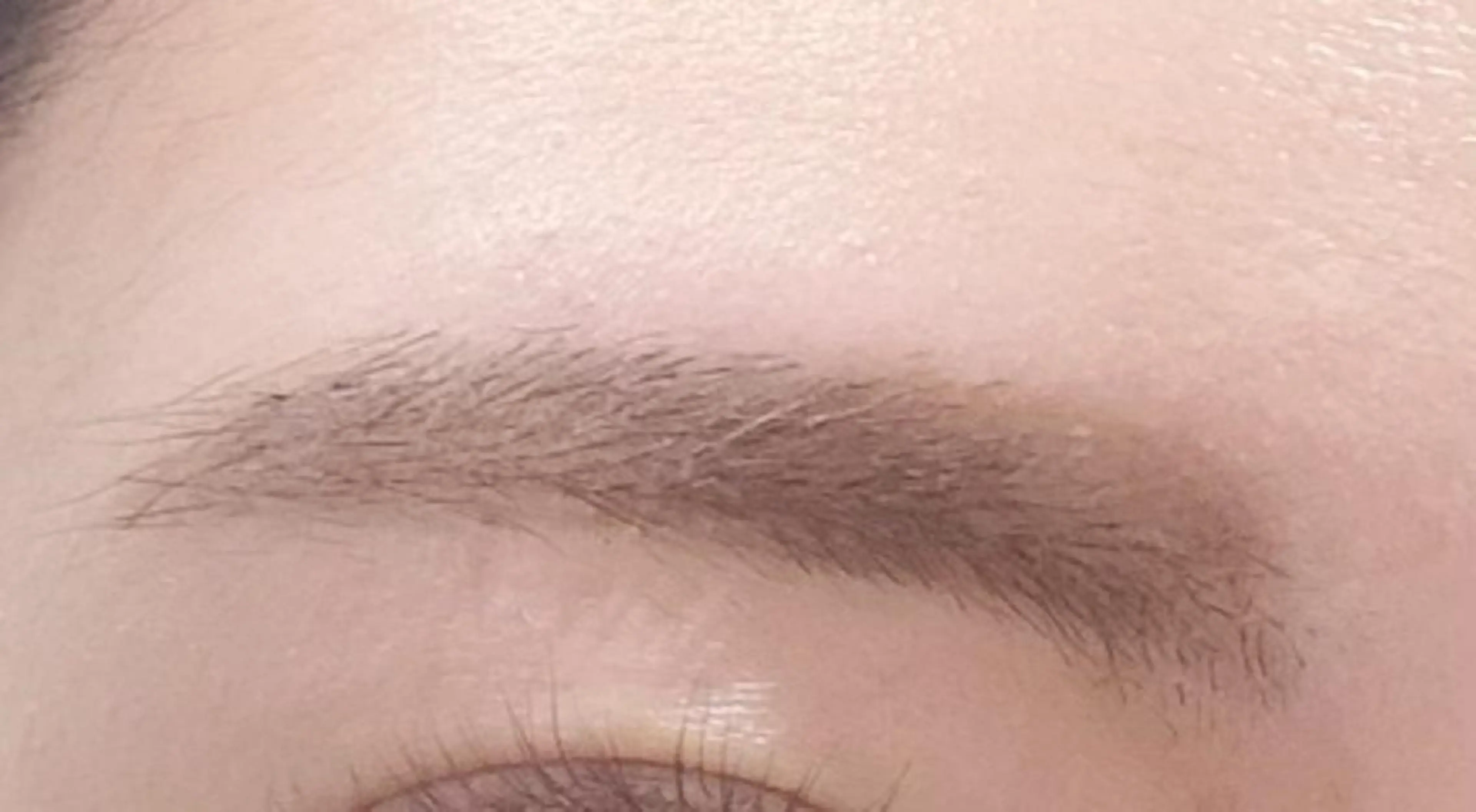 アイブロウ LASH BAR🫧 天王寺のマツエク・マツパデザイン