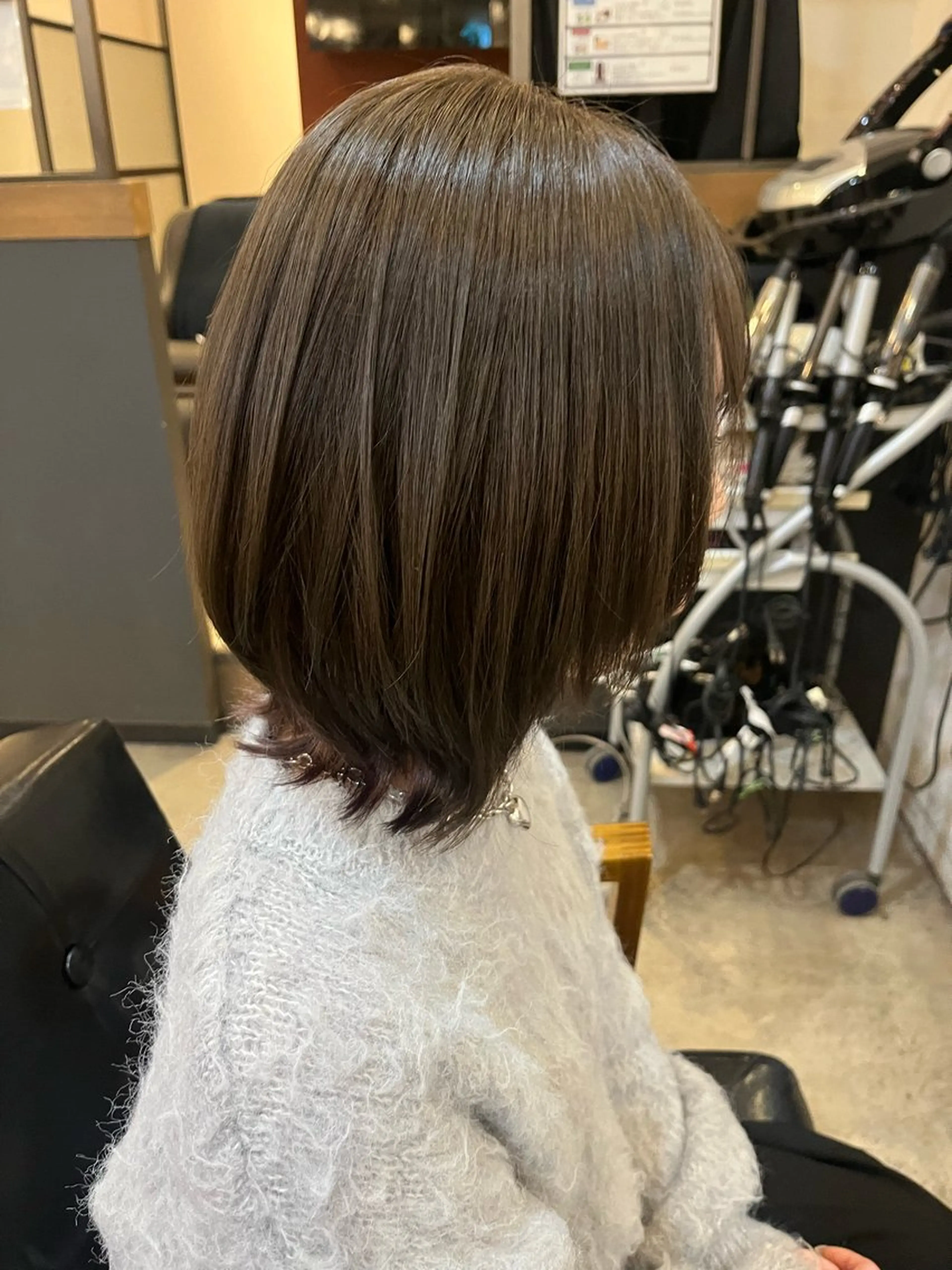 カラー インナーカラー 角田 南のヘアスタイル