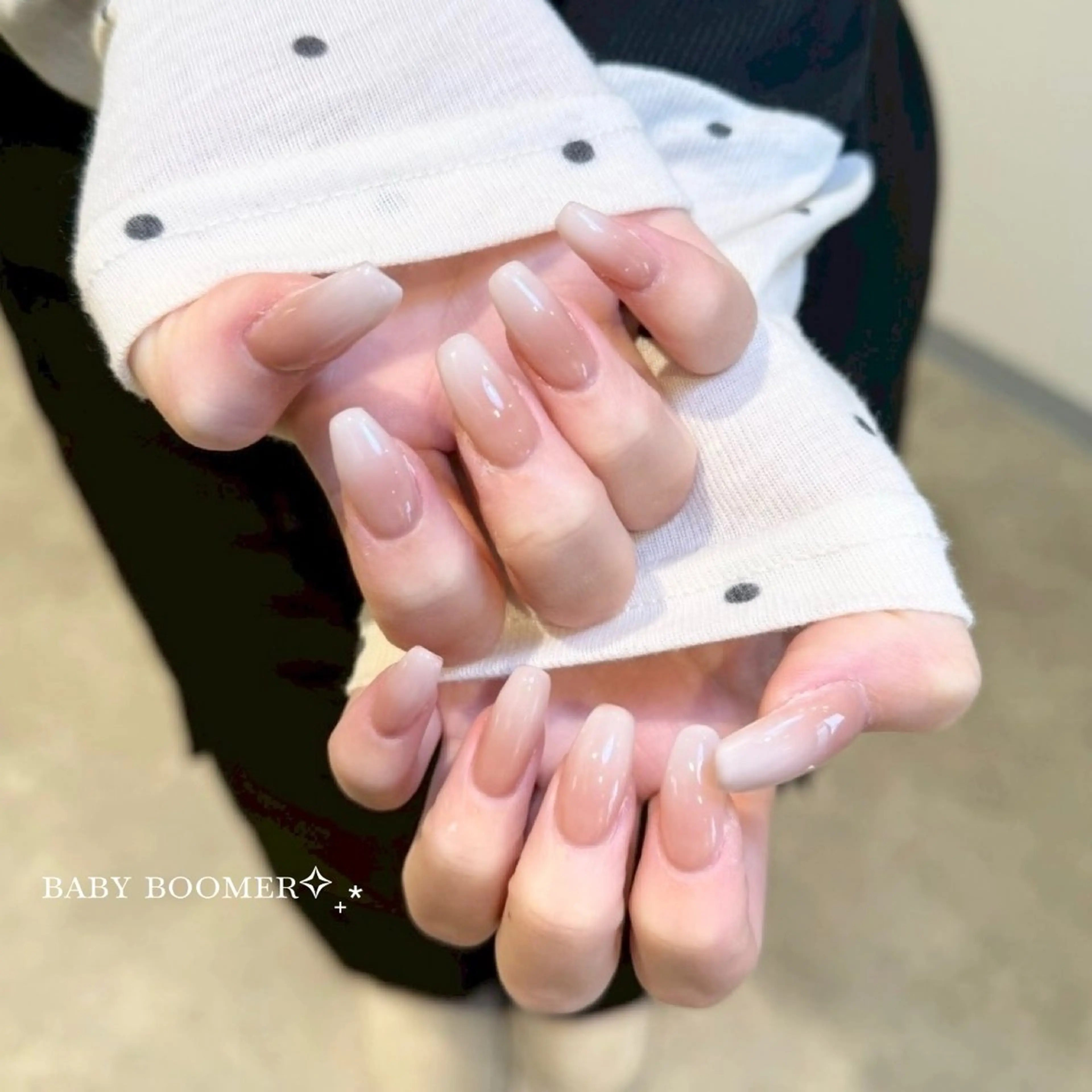 ネイル グラデーション ワンカラーネイル ハンドネイル Zen Neo / SEINA🎀のネイルデザイン