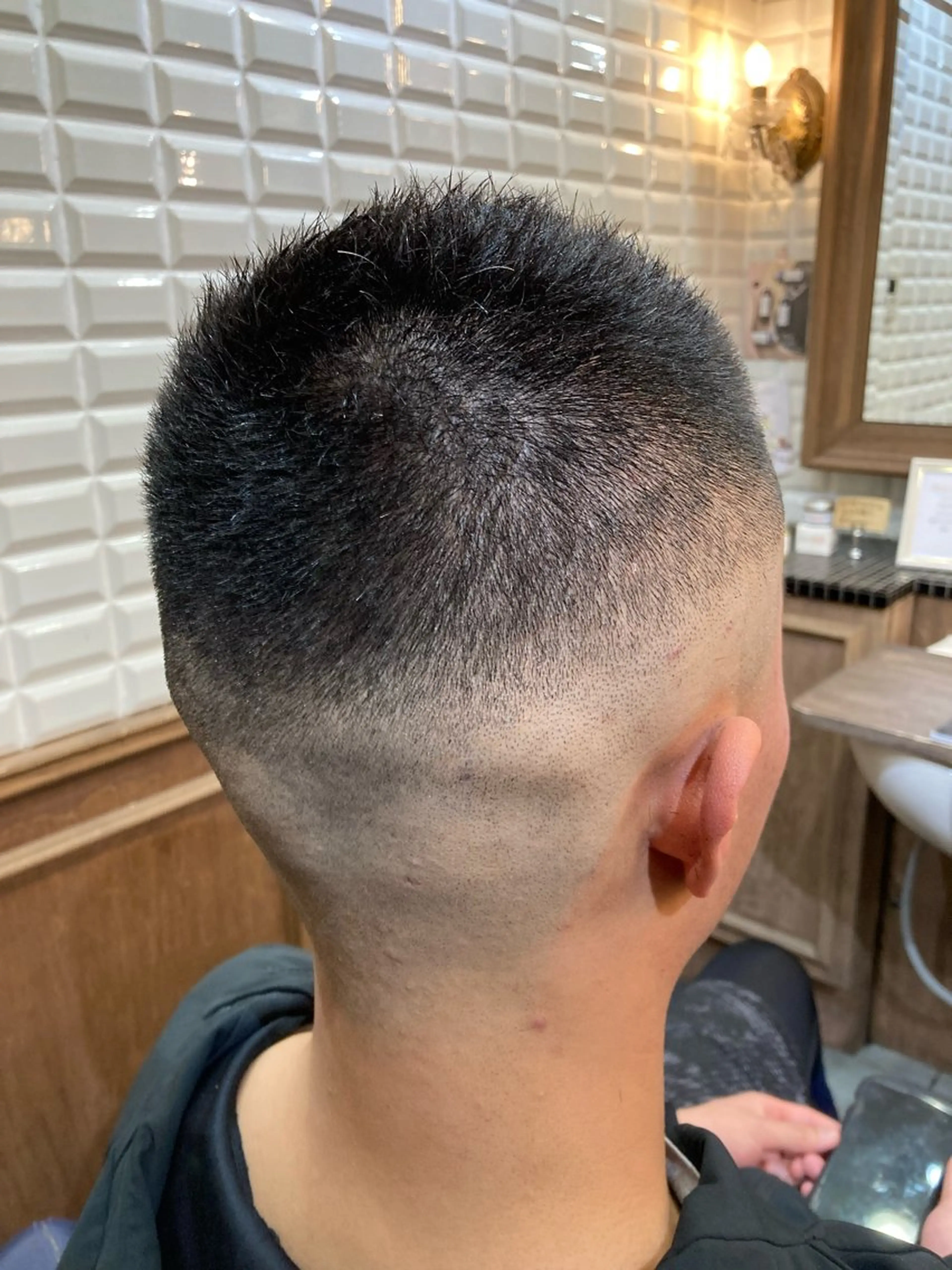 ショート メンズ フェードカット スキンフェード ルピナス中田店長 山口大地のヘアスタイル