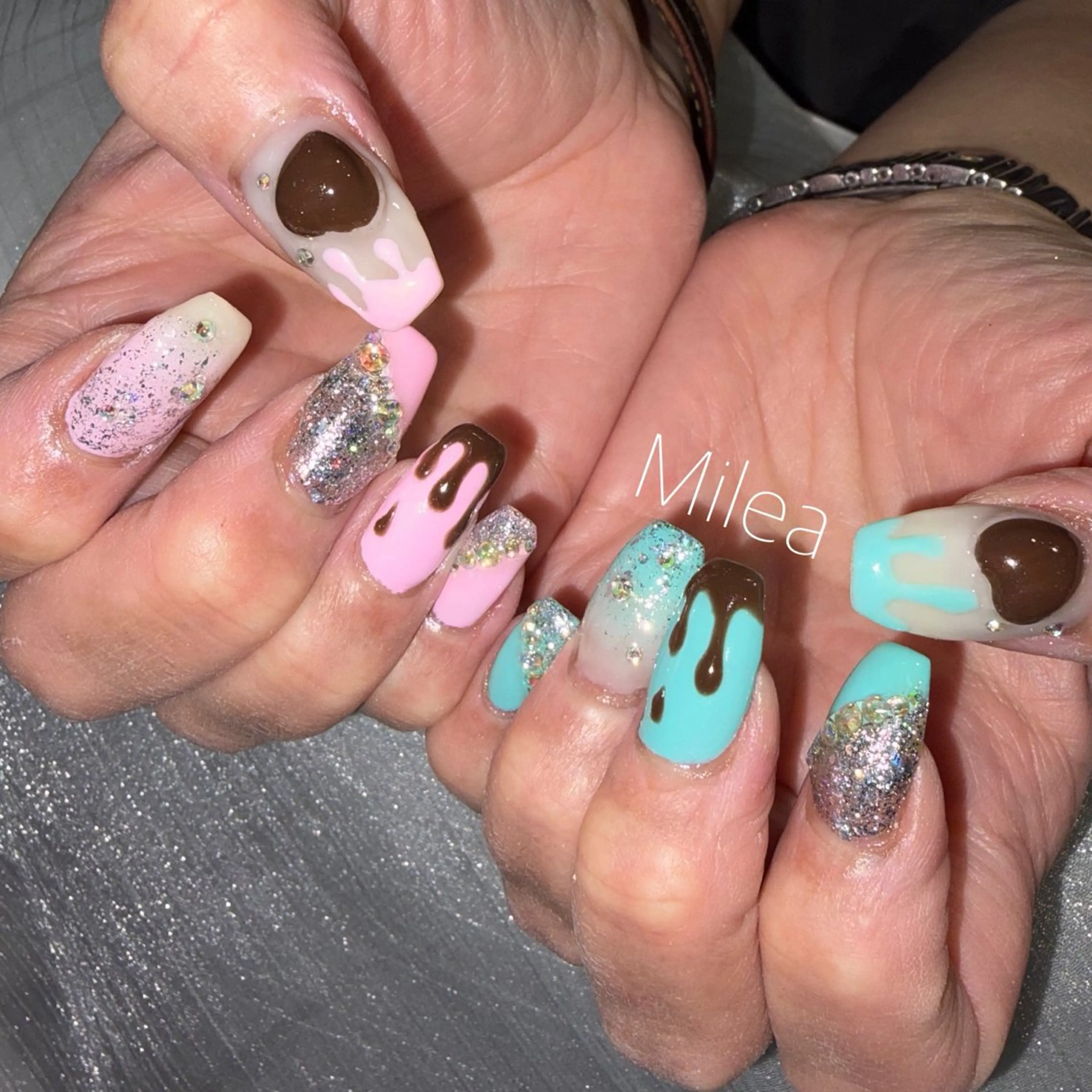 ネイル ハンドネイル Milea🩵 Sayaka🪩のネイルデザイン