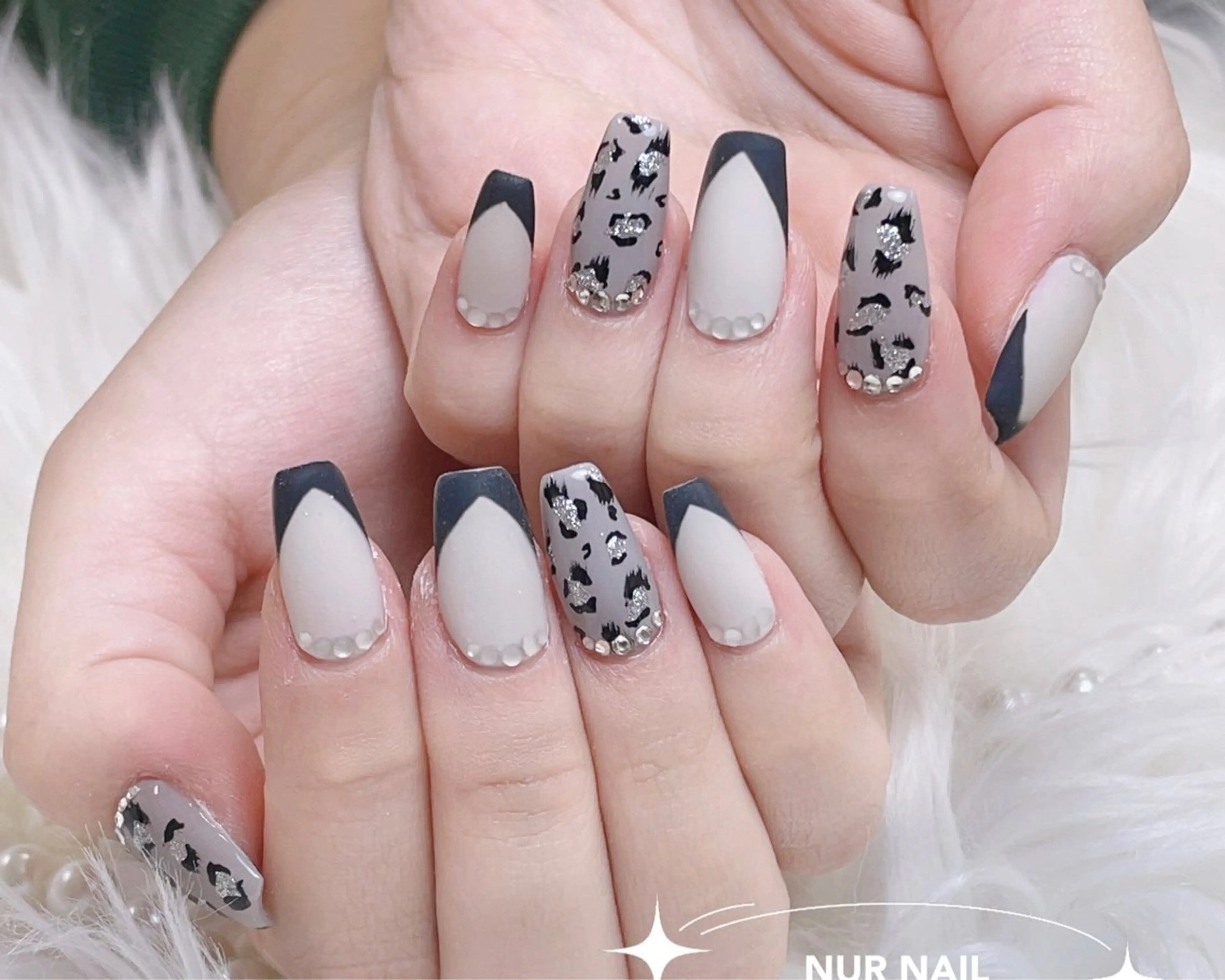 ネイル ハンドネイル 🤎HARU 🧸のネイルデザイン