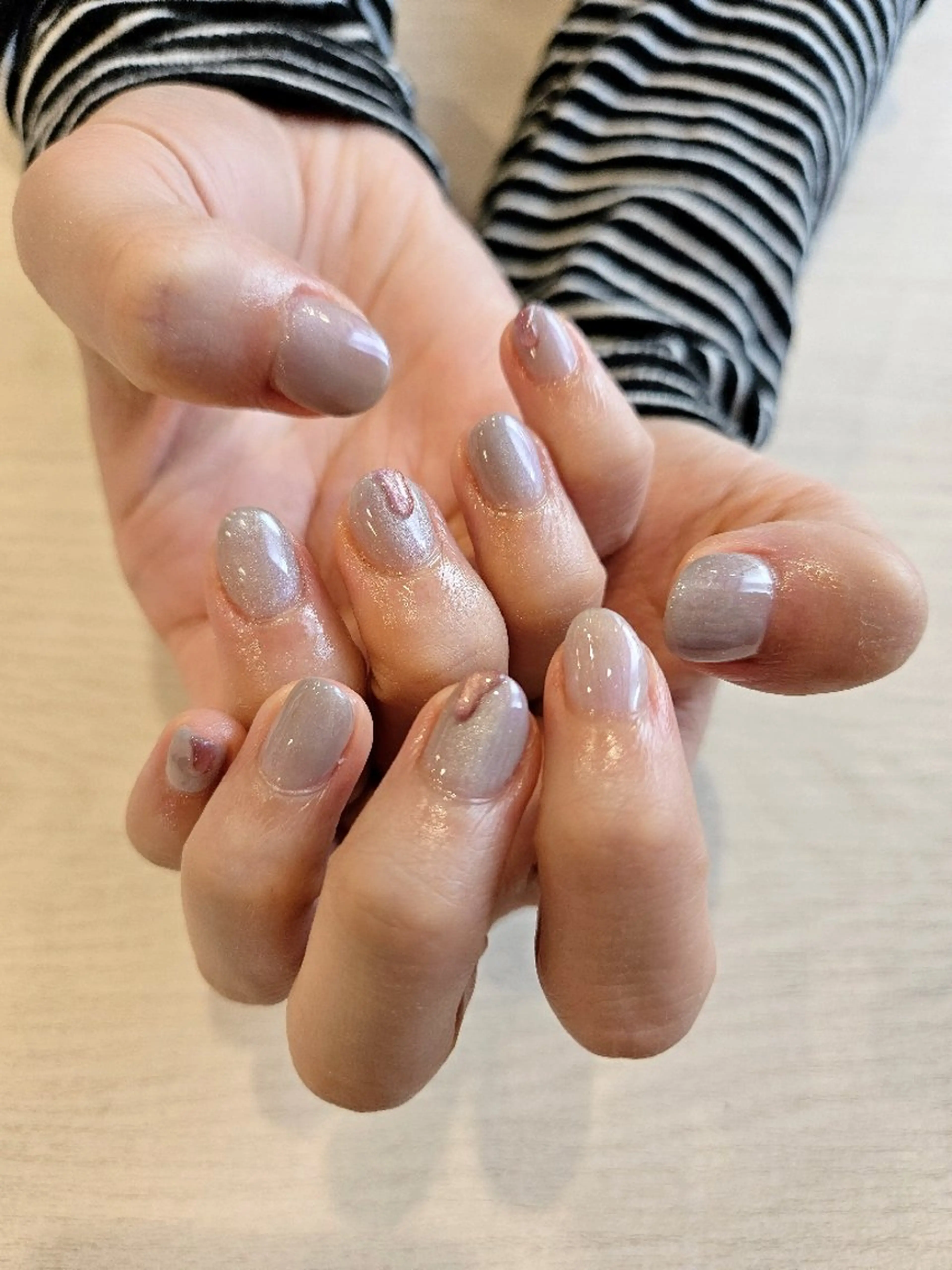 ネイル ハンドネイル 関口 友菜のヘアスタイル