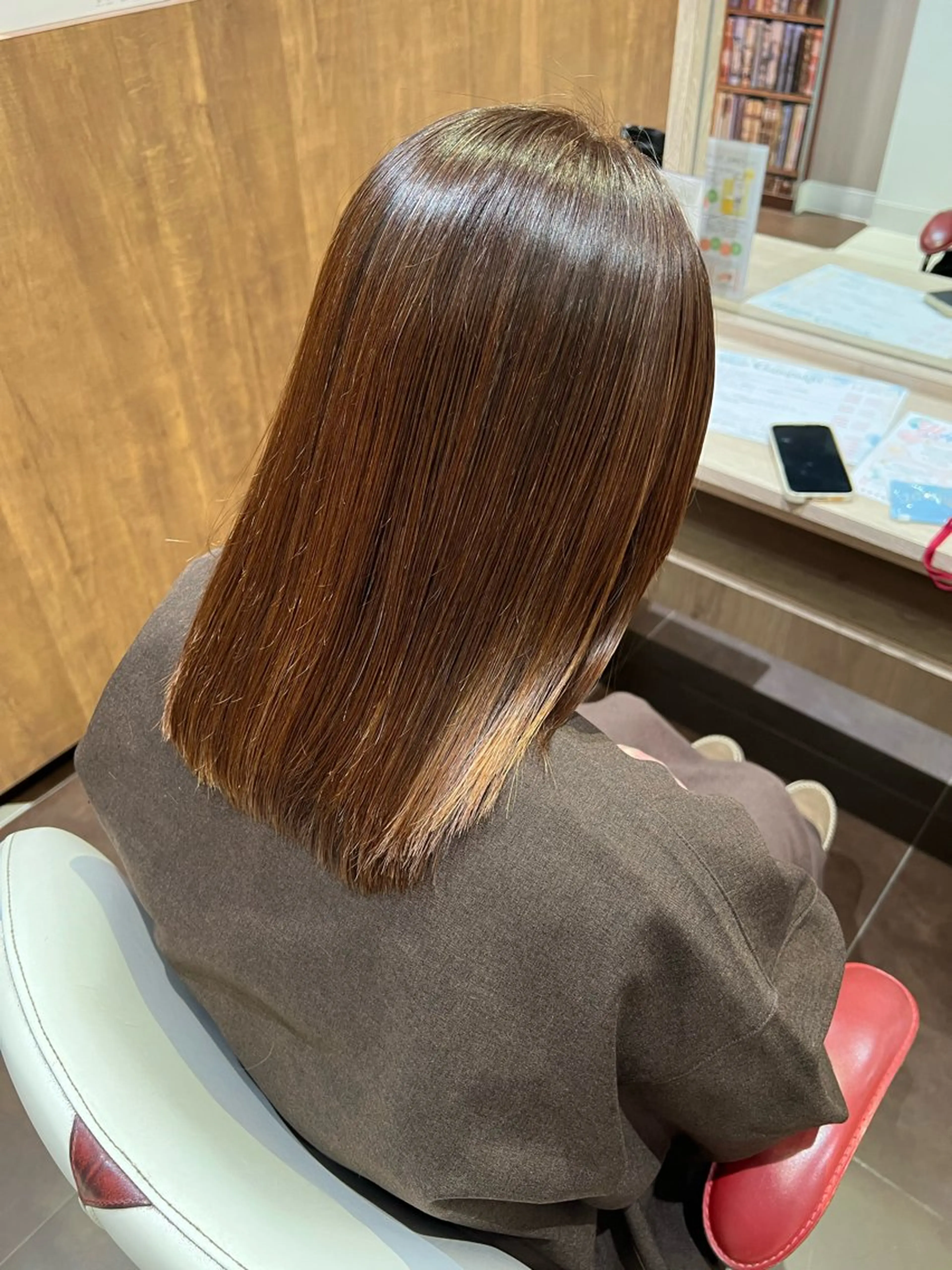 セミロング 縮毛矯正 諸橋 陸斗のヘアスタイル