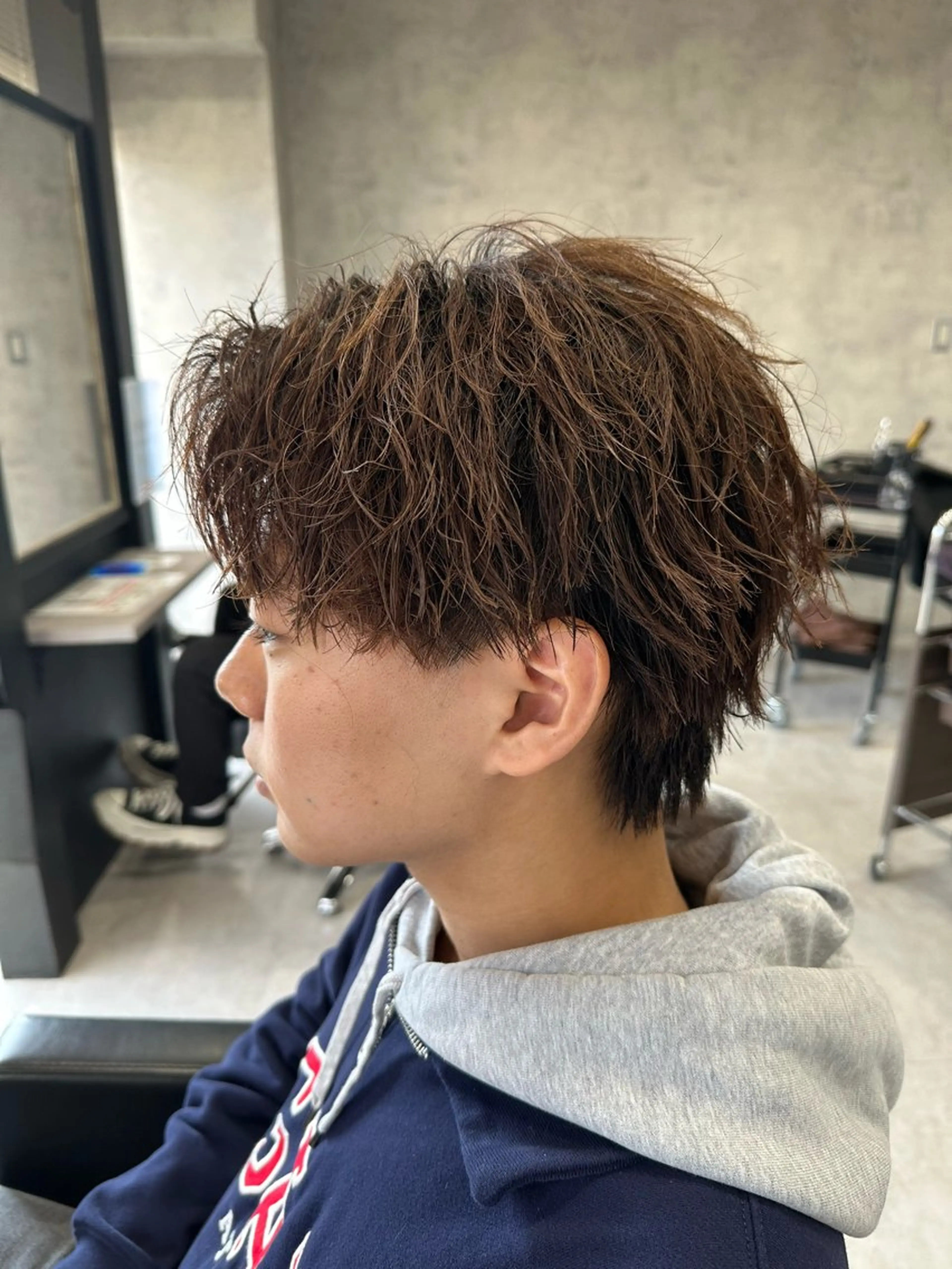 ショート パーマ メンズ メンズパーマ ツイストスパイラルパーマ スパイラルパーマ カット ユウ🪄 パーマ指名No1のヘアスタイル
