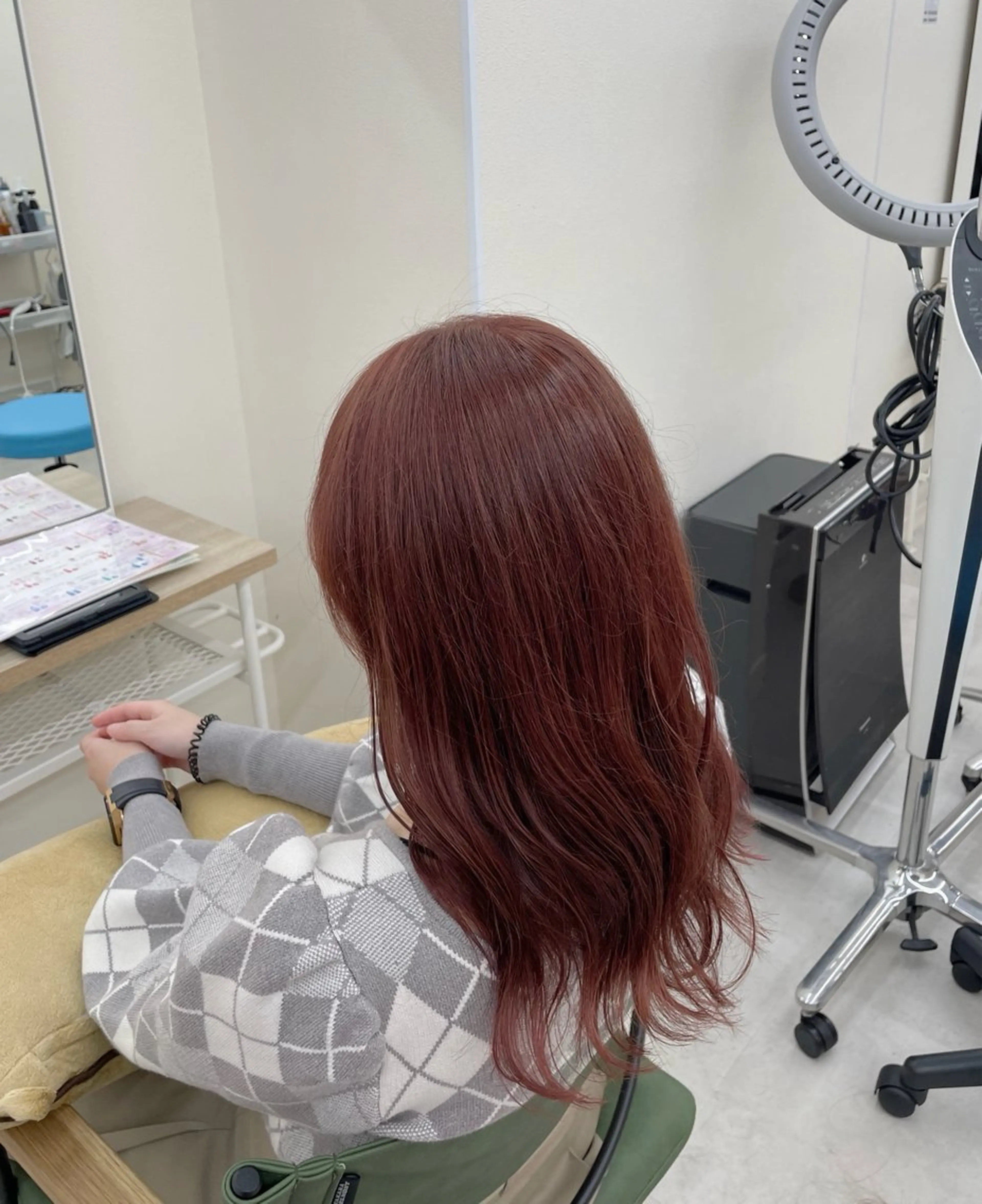 ロング カラー カット ヘアカラー トリートメント NaVIユウジ 透明感カラーのヘアスタイル