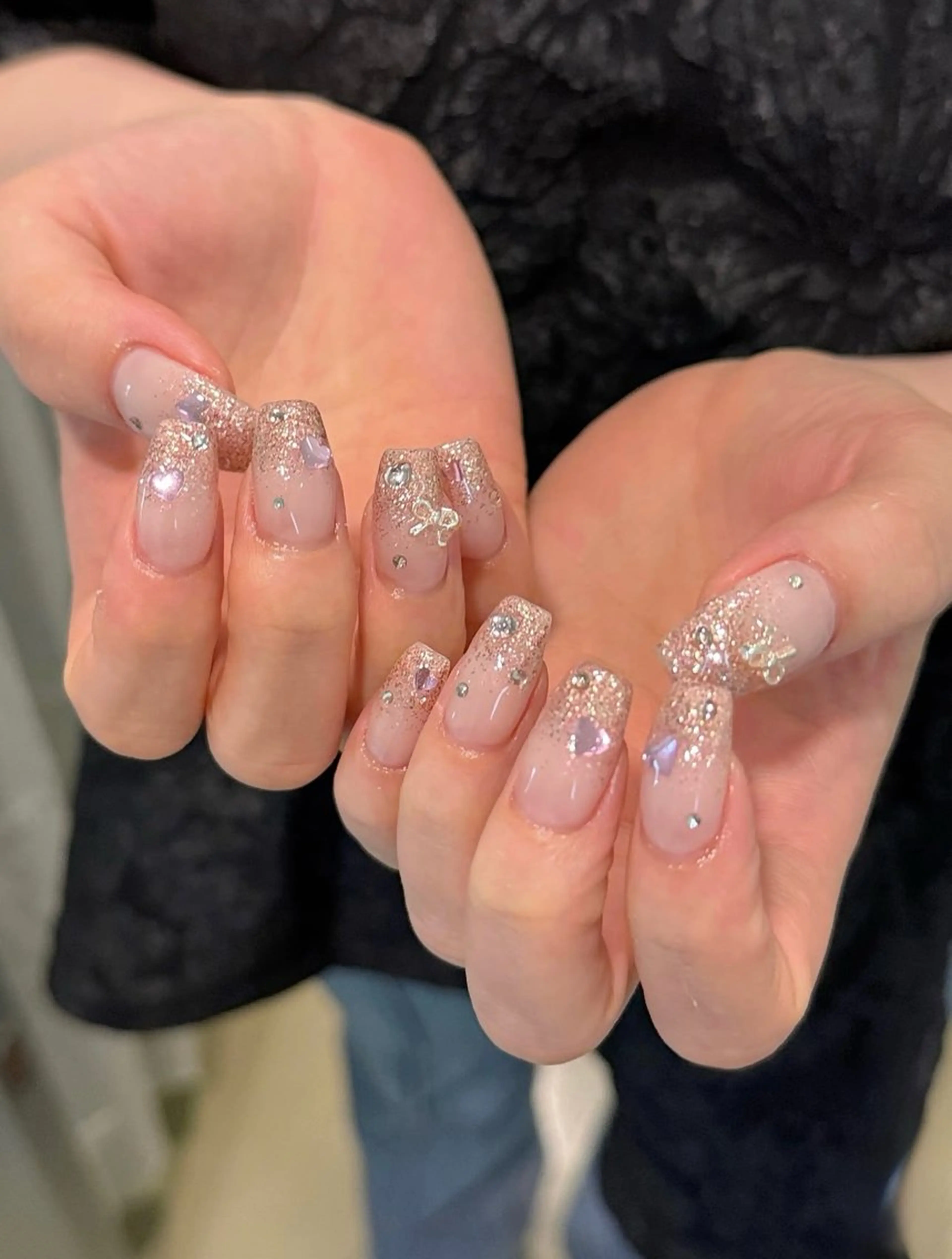 ネイル ハンドネイル チョウ Rachaelのネイルデザイン