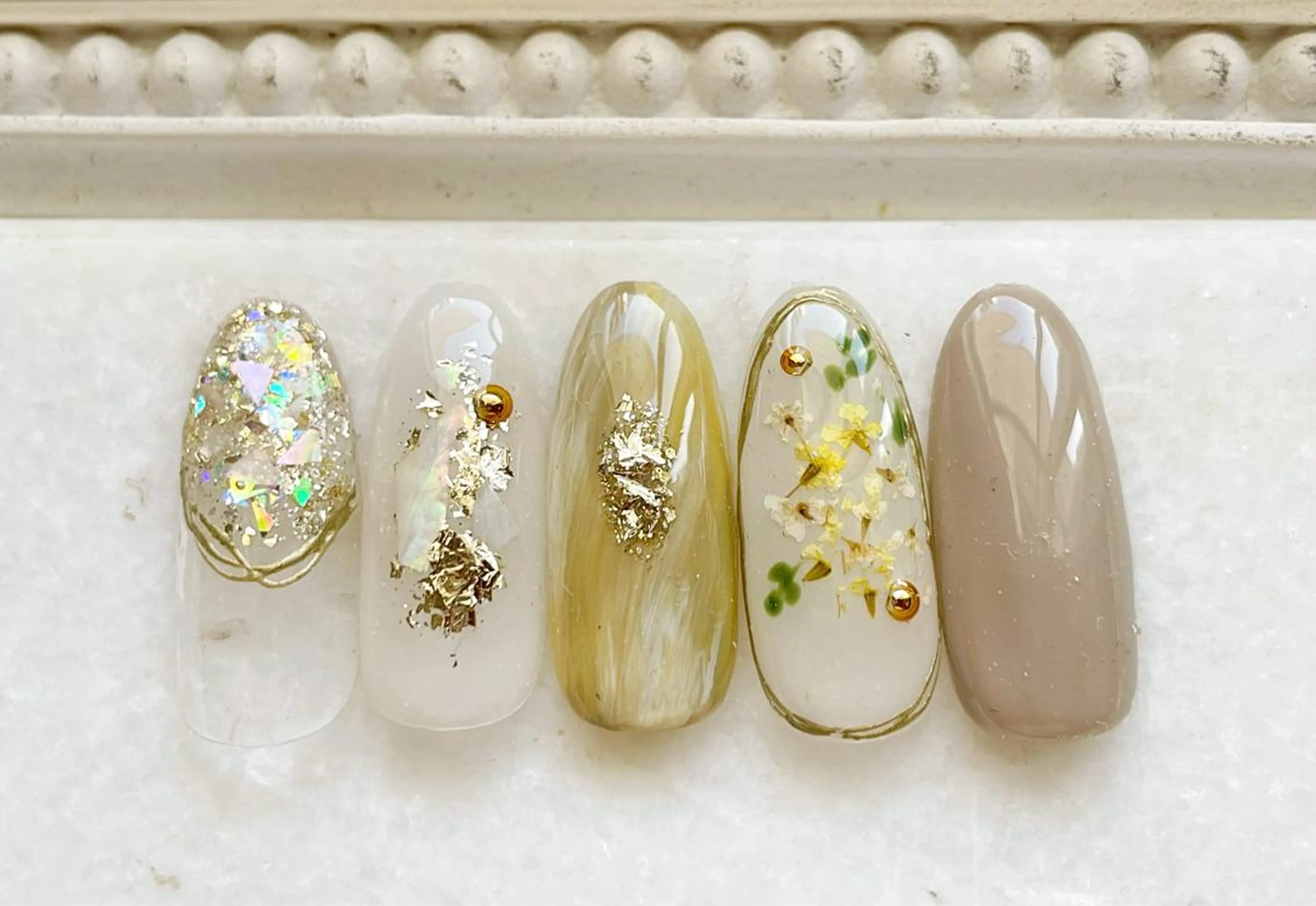 ネイル ジェルネイル パラジェル 春ネイル ハンドネイル Satomi  のネイルデザイン