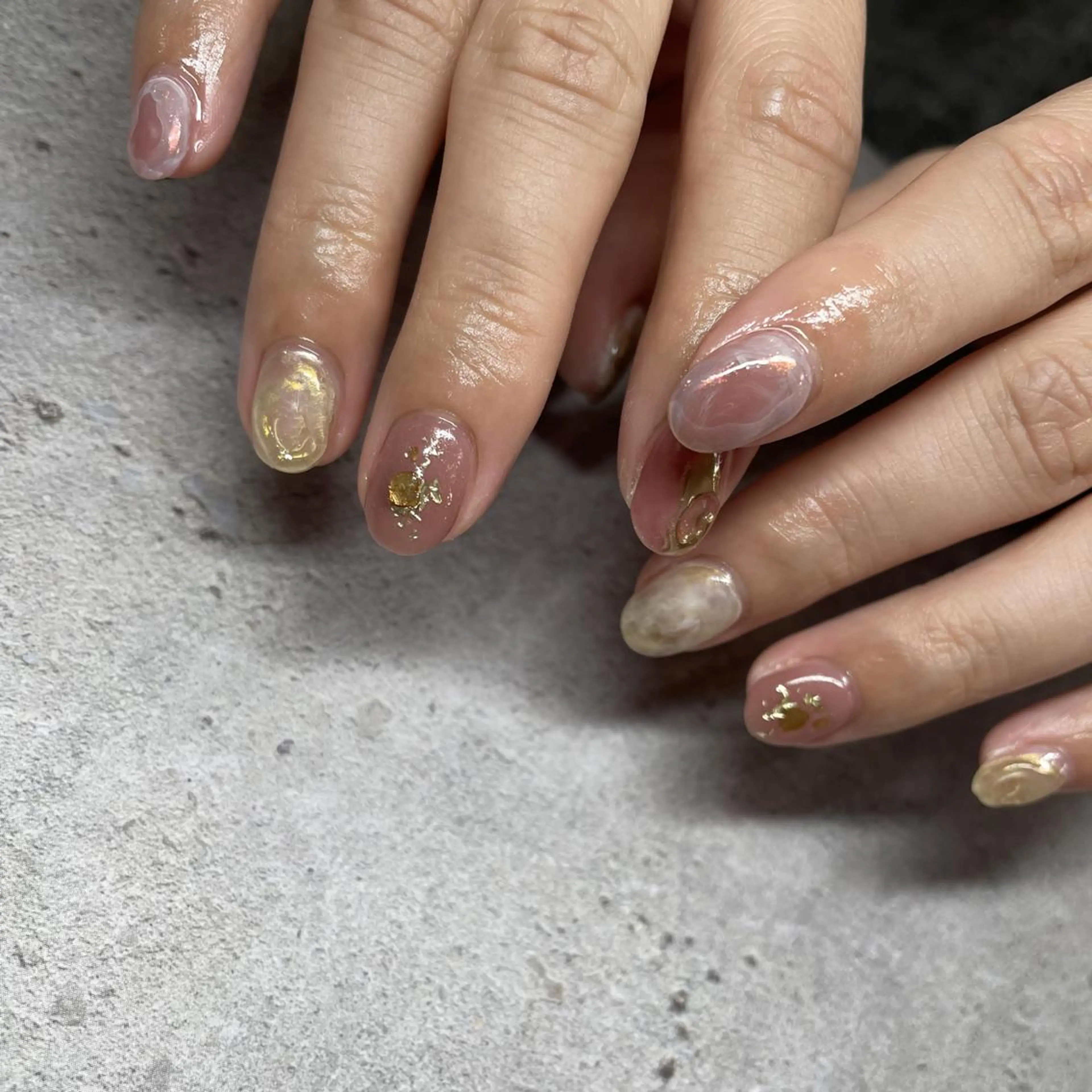 ネイル p.o.n.所属・🫧aku🫧 自由が丘／フィルインのネイルデザイン