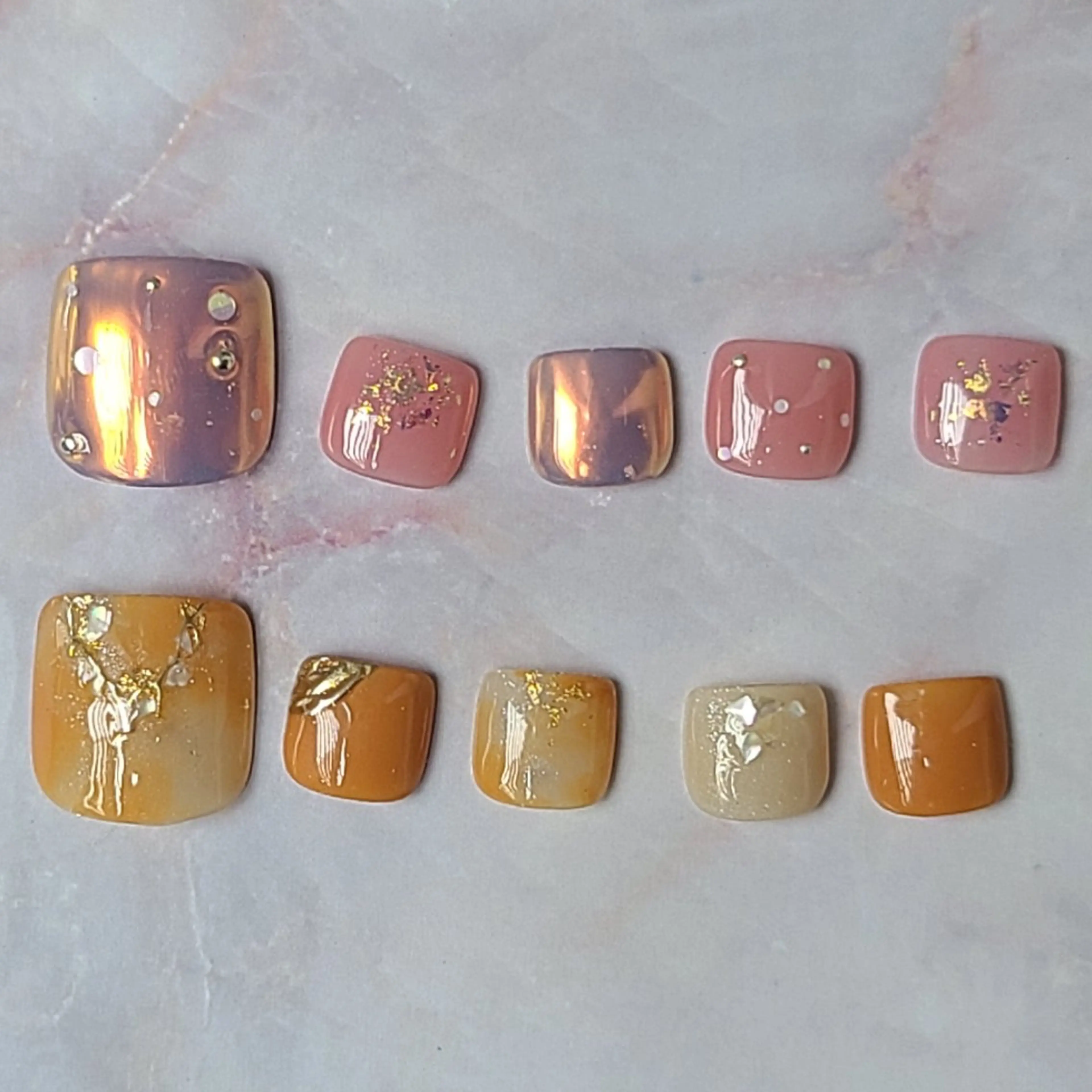 ネイル フットネイル 門川 茉奈美のネイルデザイン