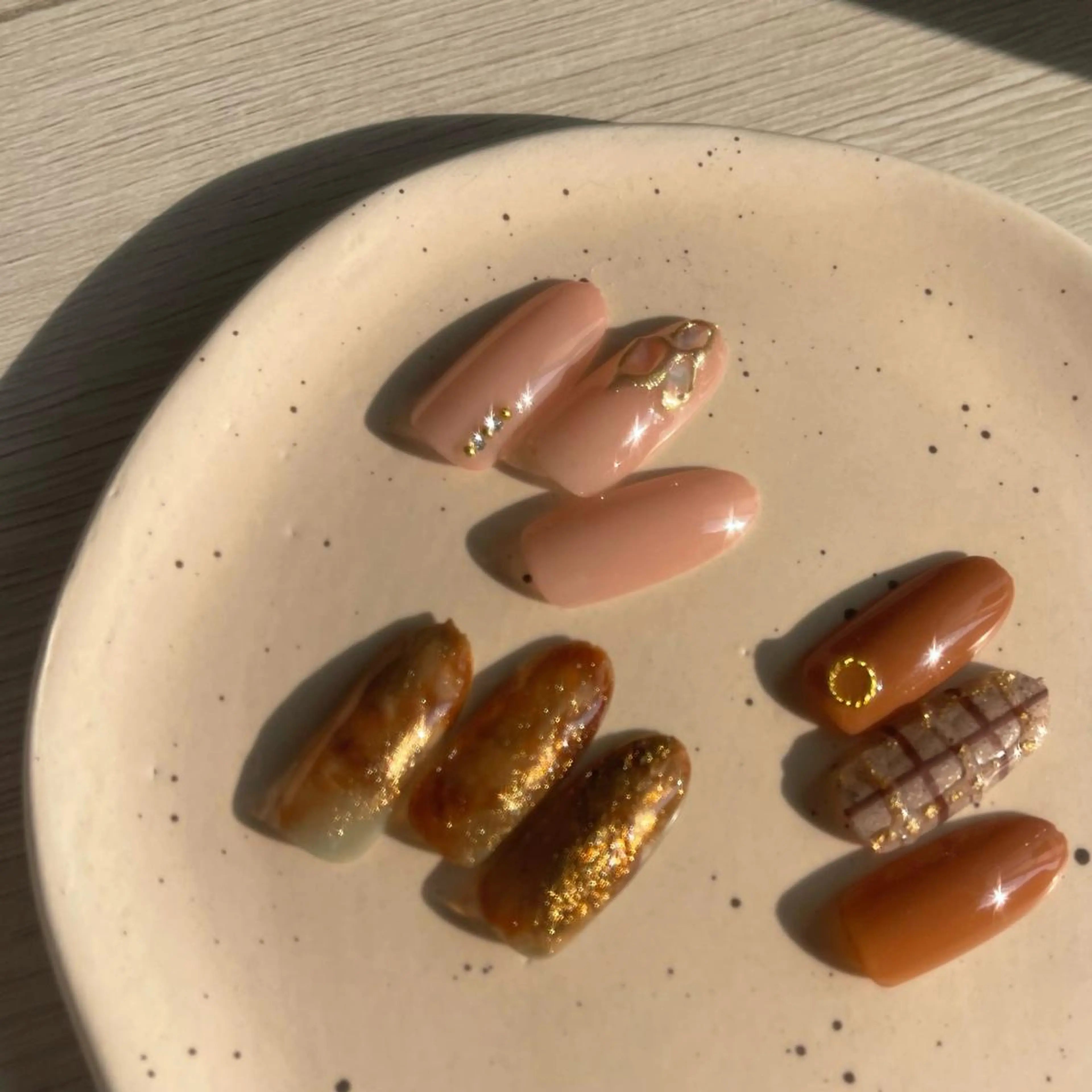 ネイル コンディショニングサロンRoots所属・コンディショニング サロンRootsのネイルデザイン