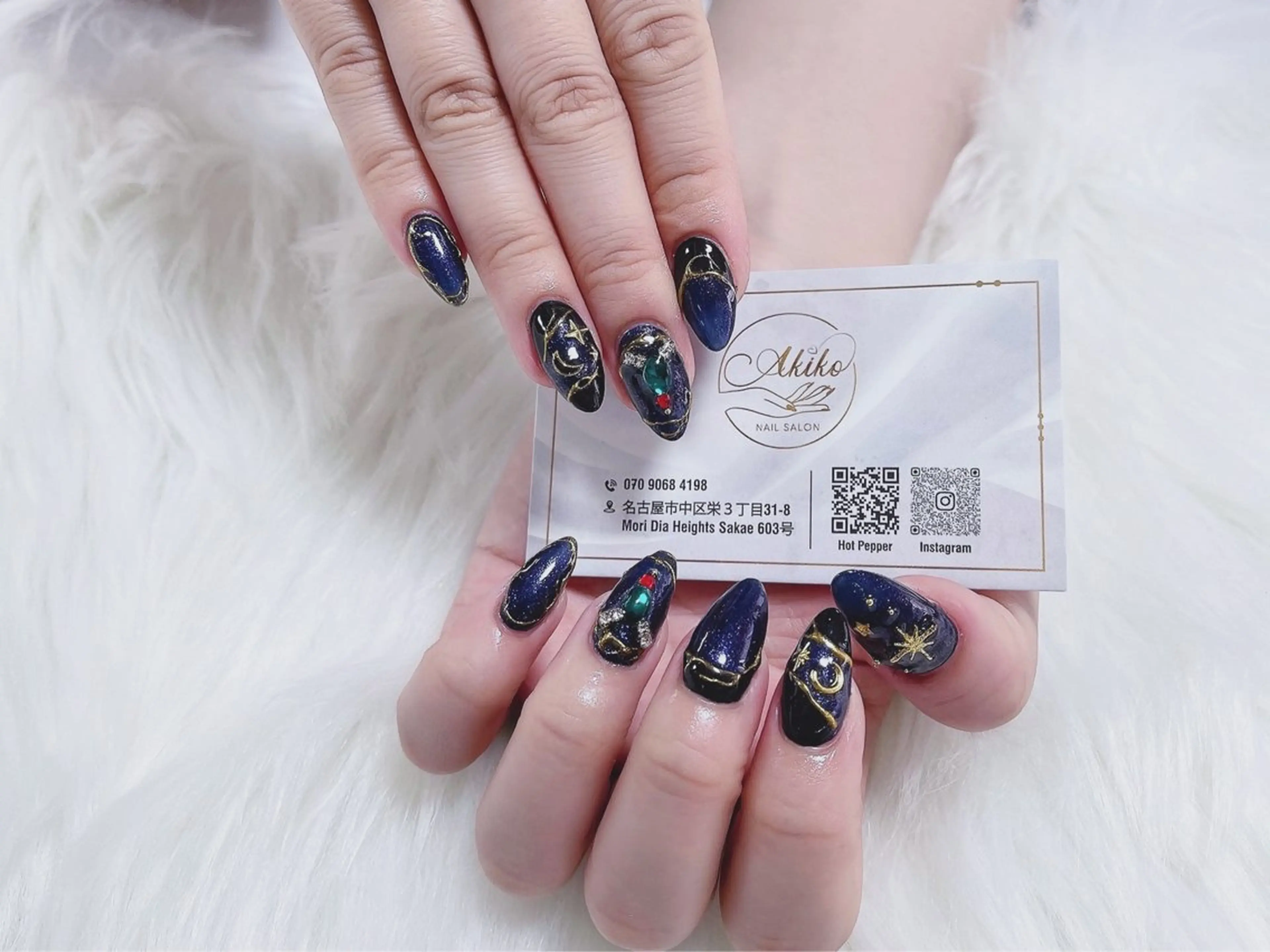 ネイル フットネイル ジェルネイル 韓国ネイル マグネットネイル 持ち込み ハンドネイル AKIKO ネイルサロンのネイルデザイン