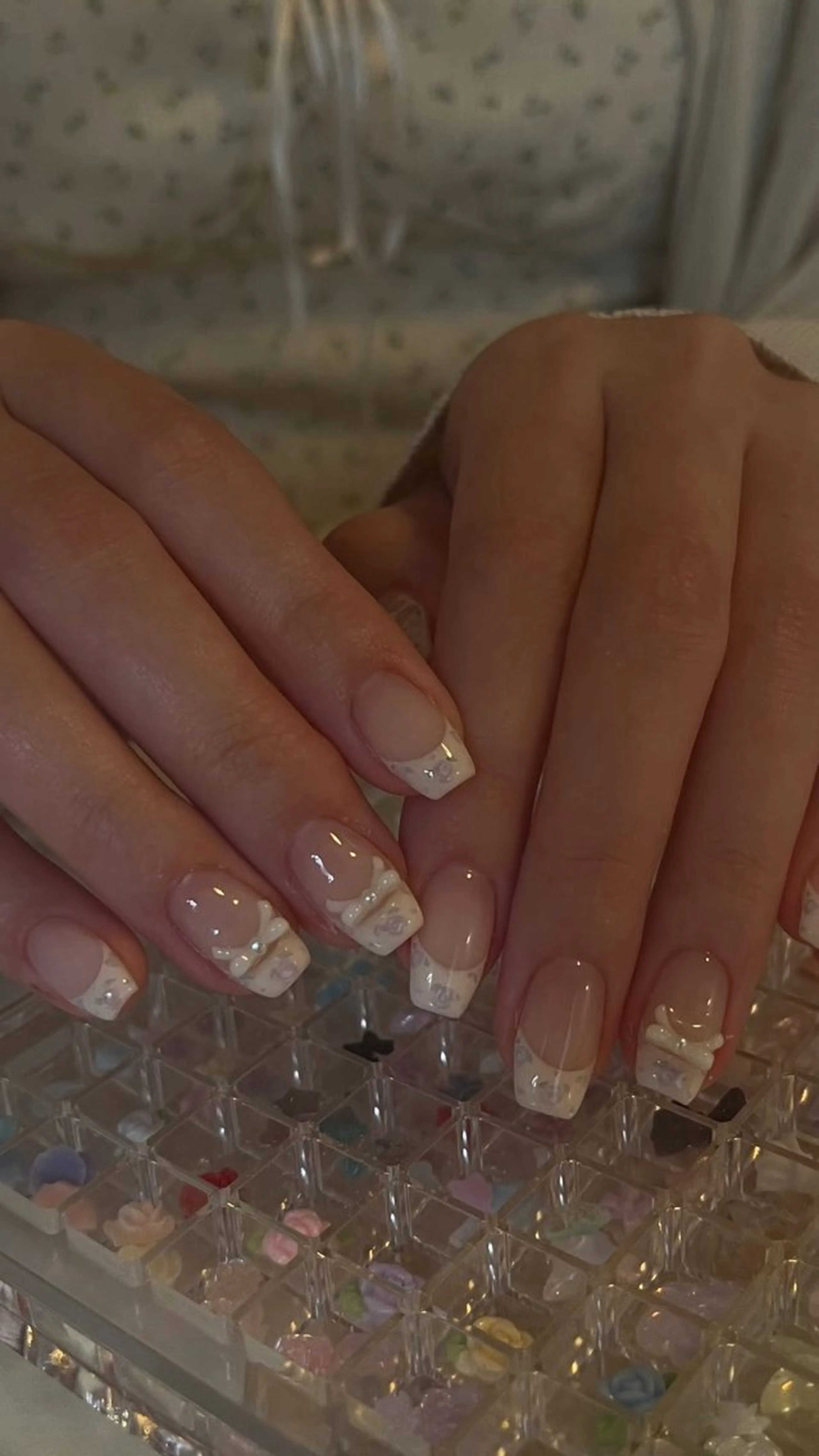 ネイル アートネイル フレンチネイル ジェルネイル 持ち込み ニュアンスネイル ANA.CHUO 本川越店舗のネイルデザイン