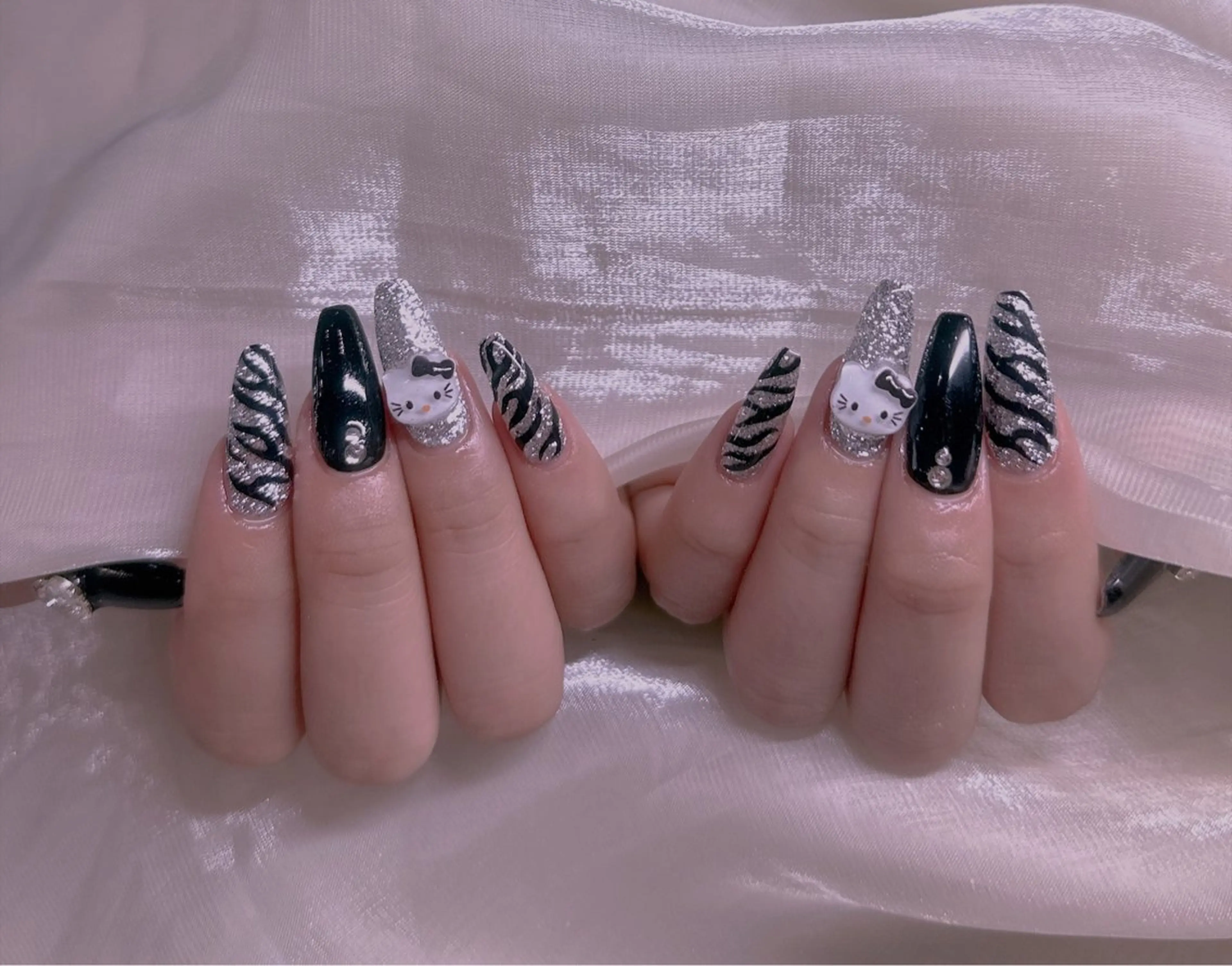 ネイル ハンドネイル エムズ ハヤシのネイルデザイン