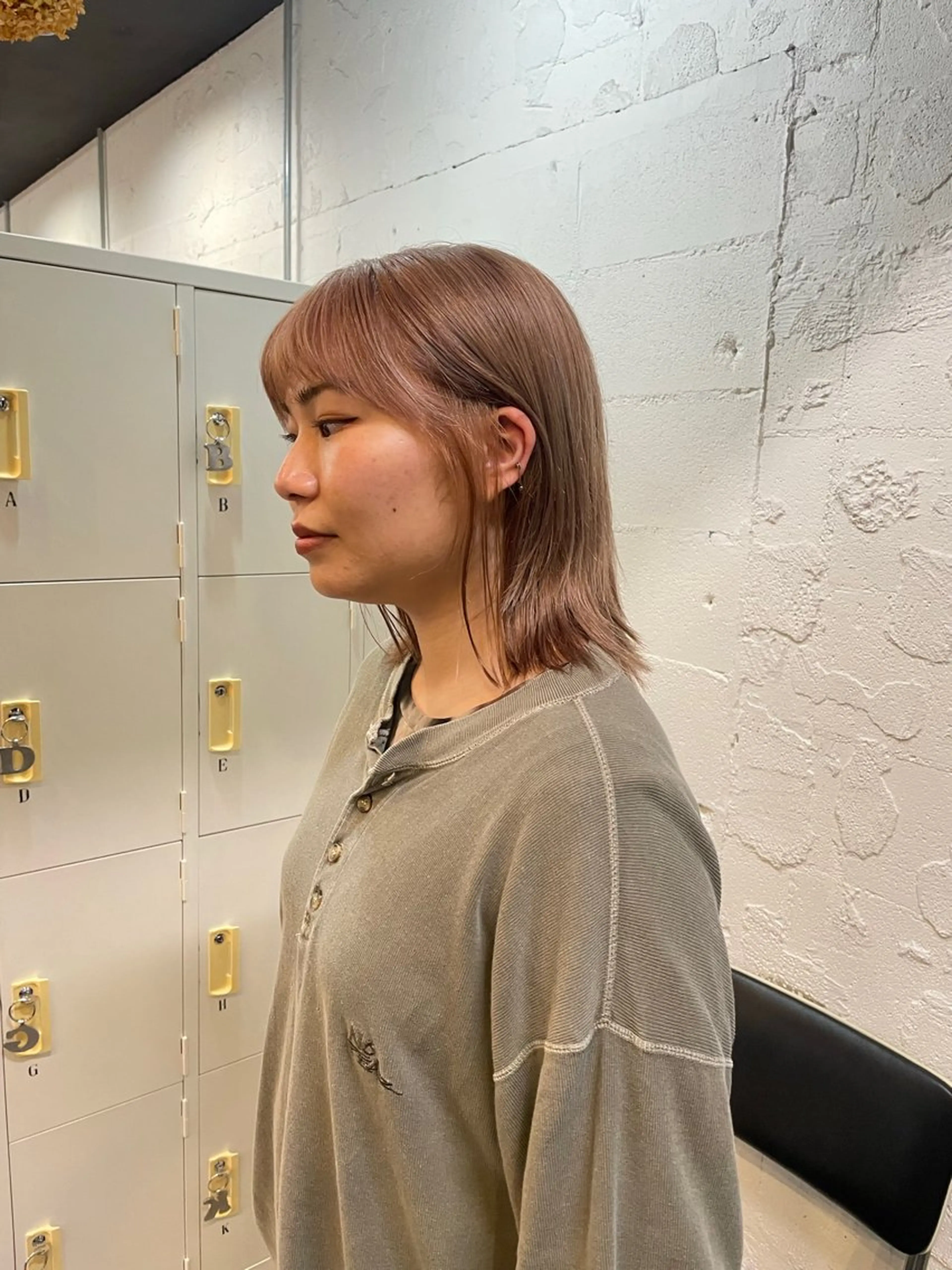 ミディアム カラー ヘアアレンジ カット ヘアカラー トリートメント 🎀ダブルカラーレイ ヤーyuuri🎀のヘアスタイル