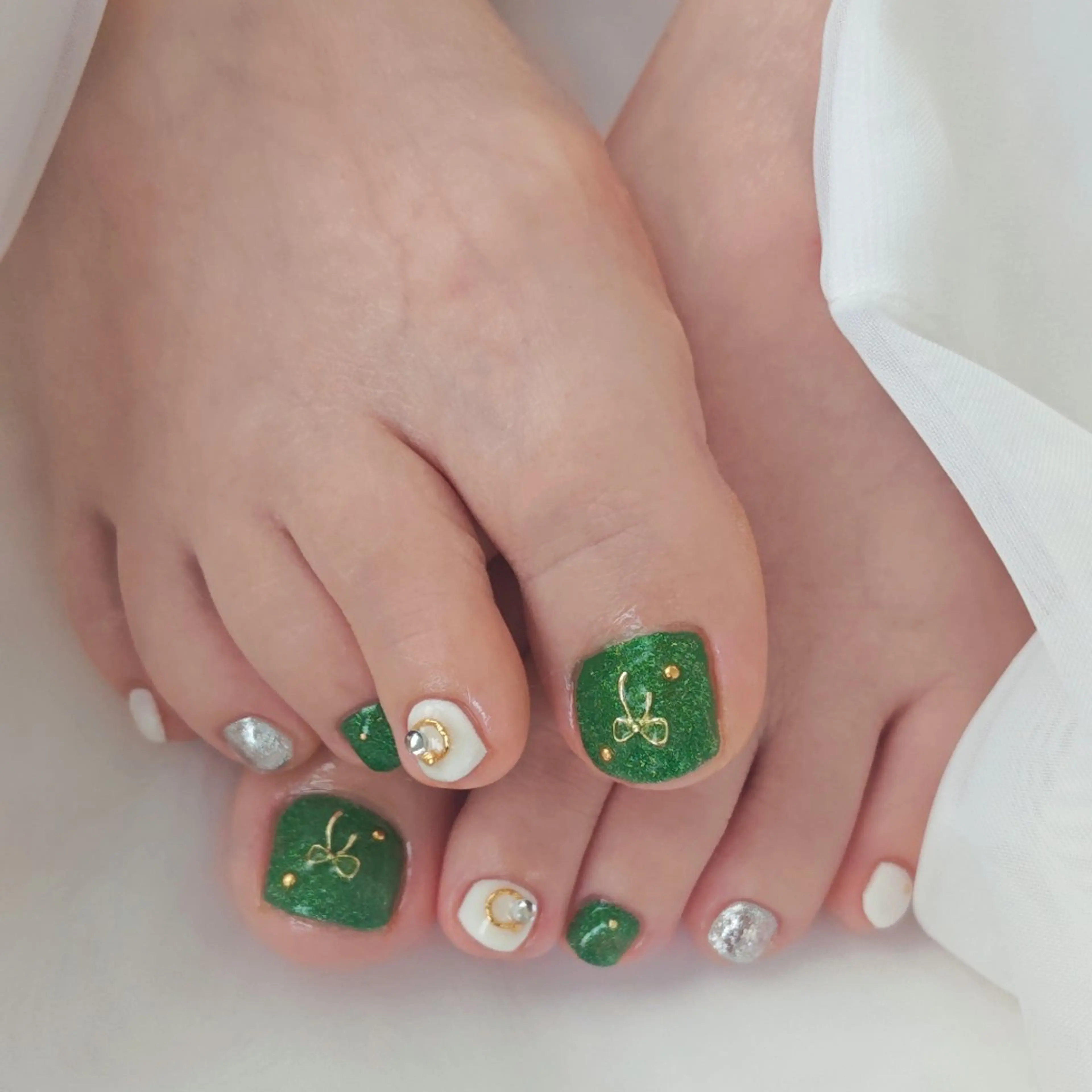ネイル フットネイル felicita fumi🩷のネイルデザイン