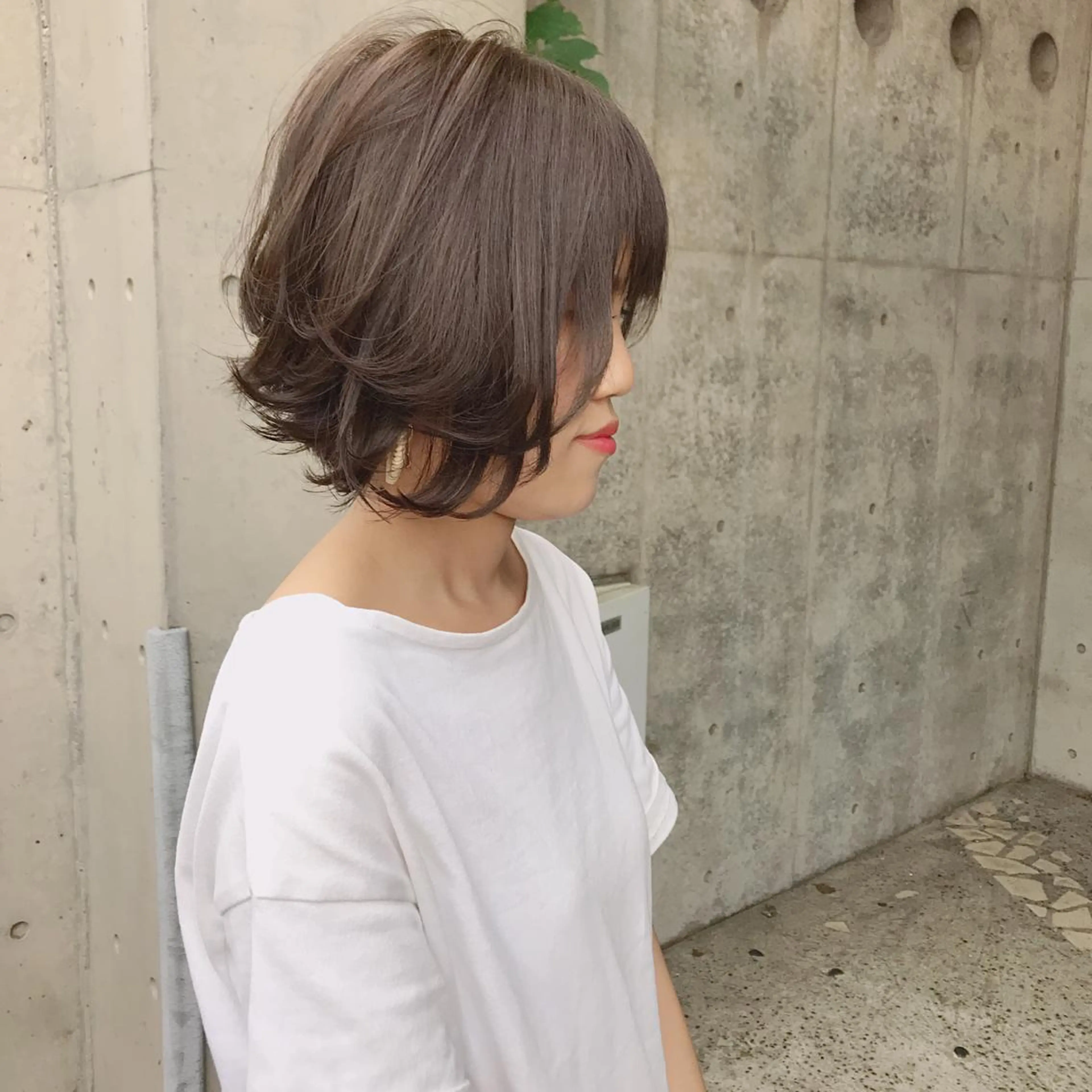 ミディアム カラー 及川 光のヘアスタイル