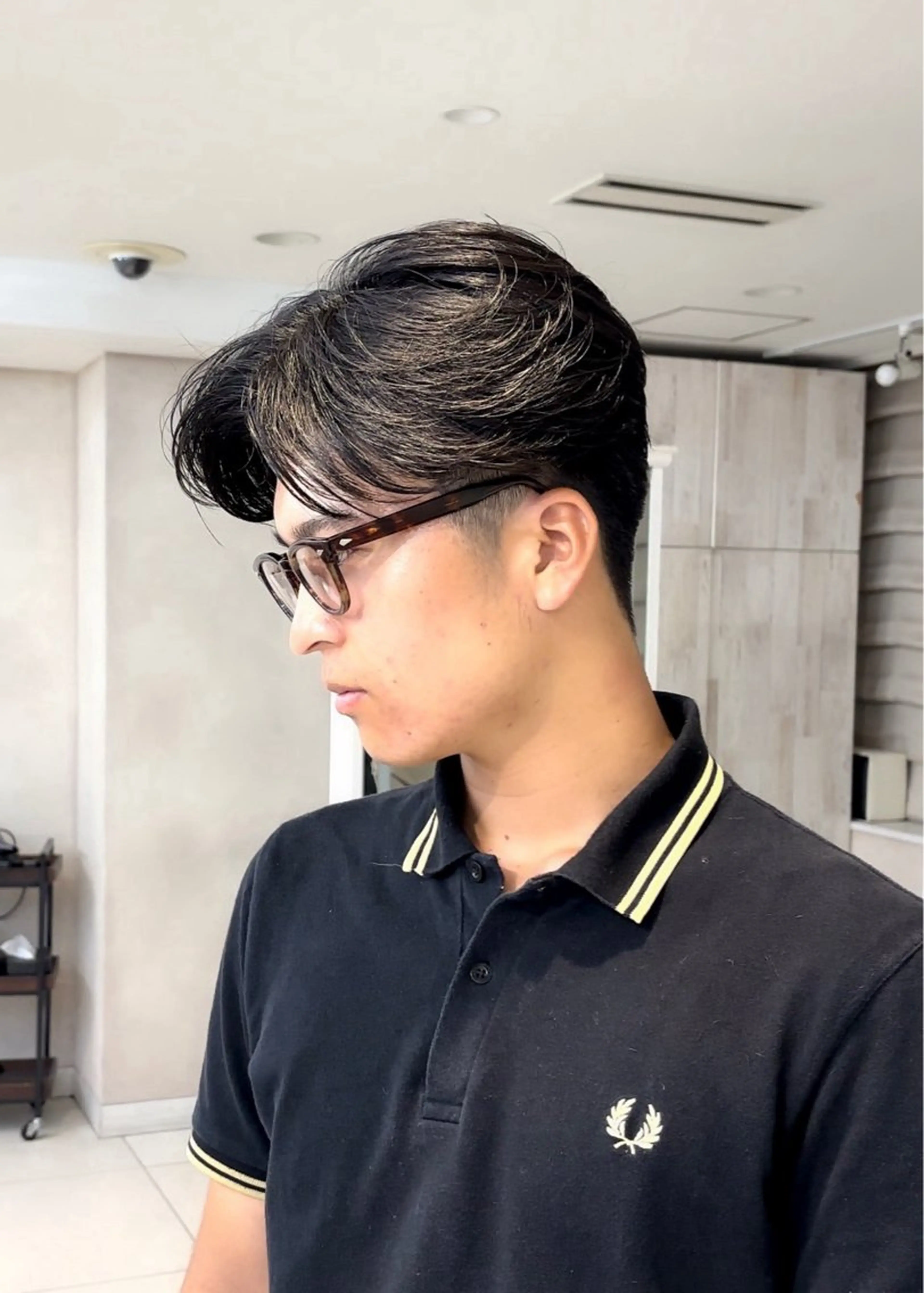 ミディアム 新宿/韓国レイヤー/ 顔まわり/メンズヘアのヘアスタイル