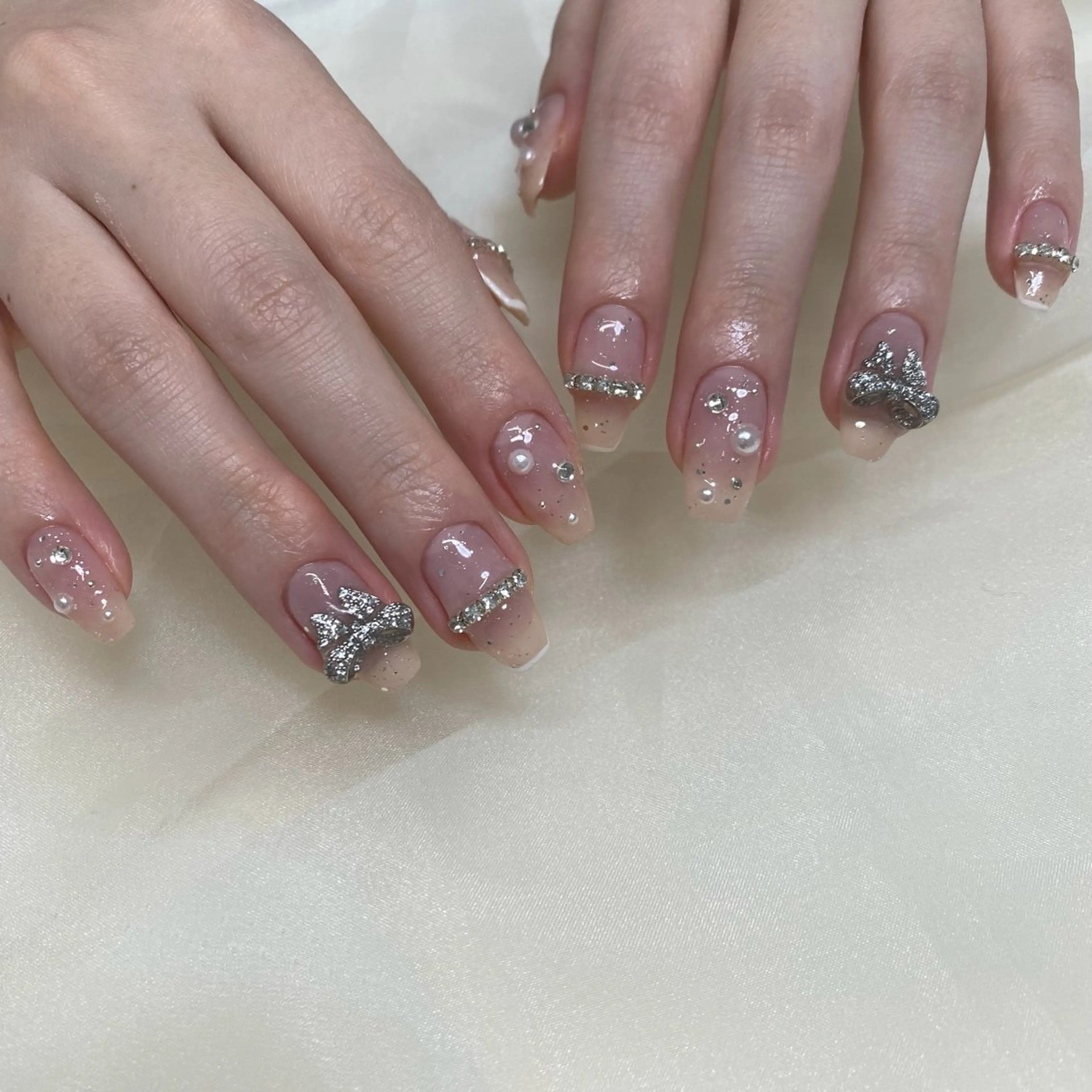 ネイル フレンチネイル ハンドネイル claire_ rie.のネイルデザイン