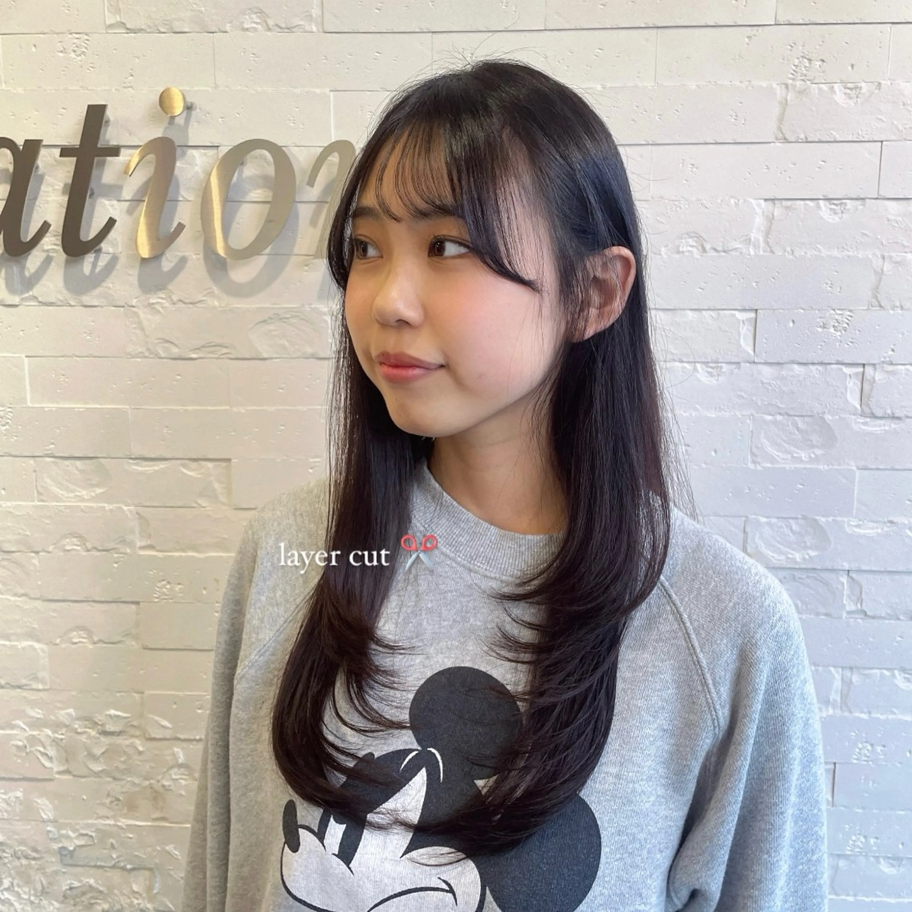 ロング カット トリートメント レイヤー🩵ミルク ティーカラー/Miuのヘアスタイル