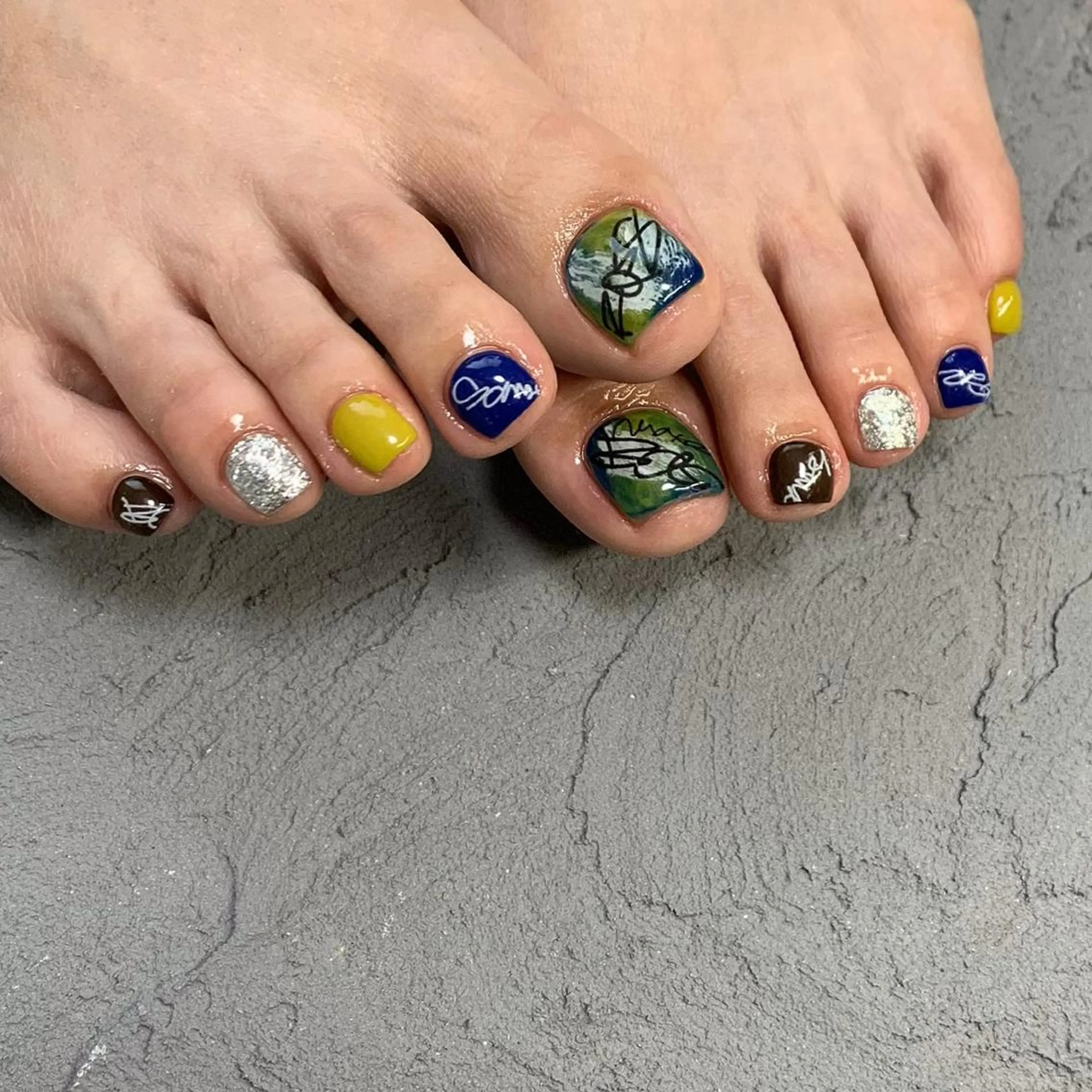 ネイル S. JEWELのネイルデザイン