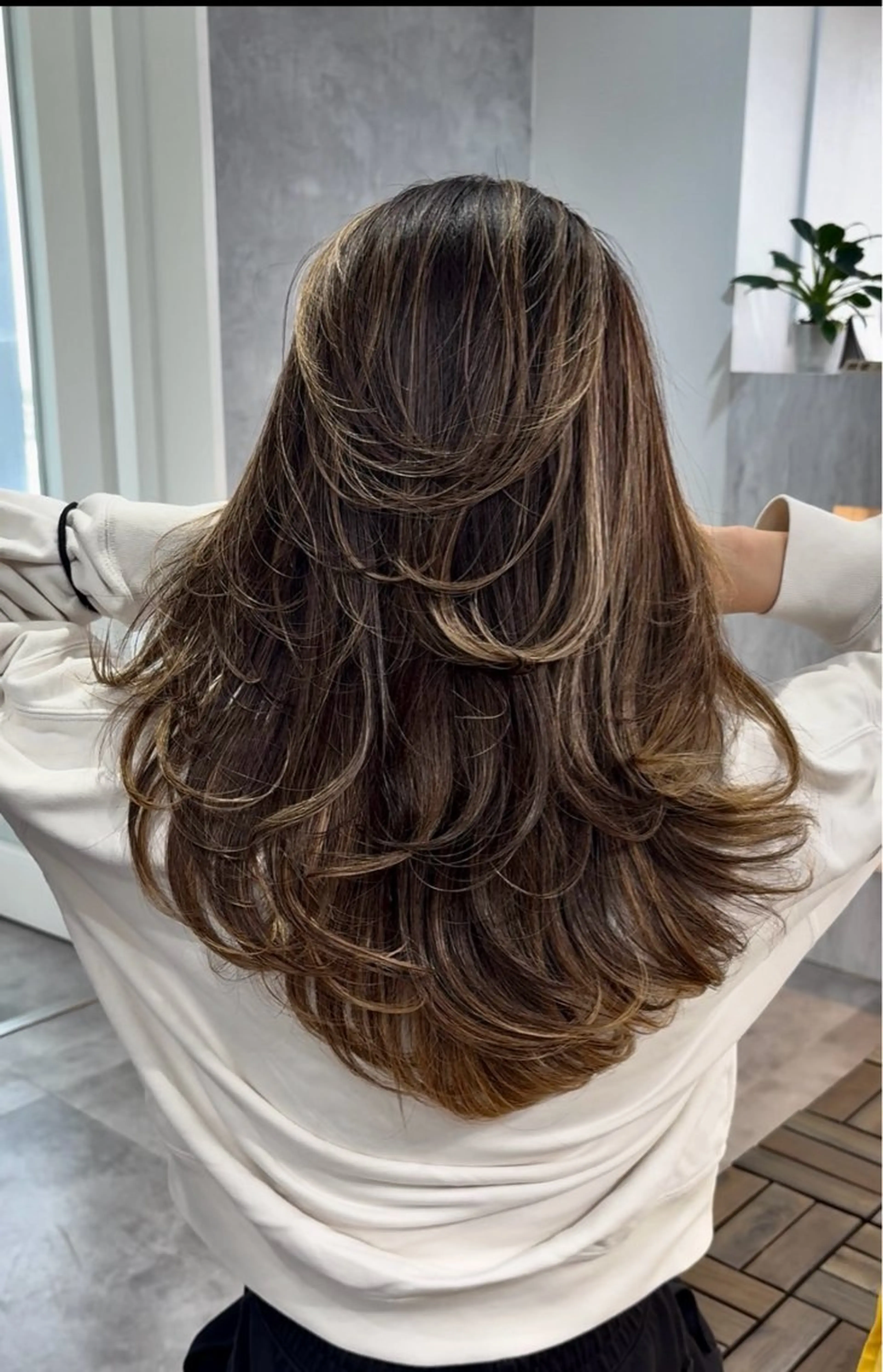 ロング カット ヘアカラー トリートメント 大人上品特化 レイヤー🇺🇸山村のヘアスタイル