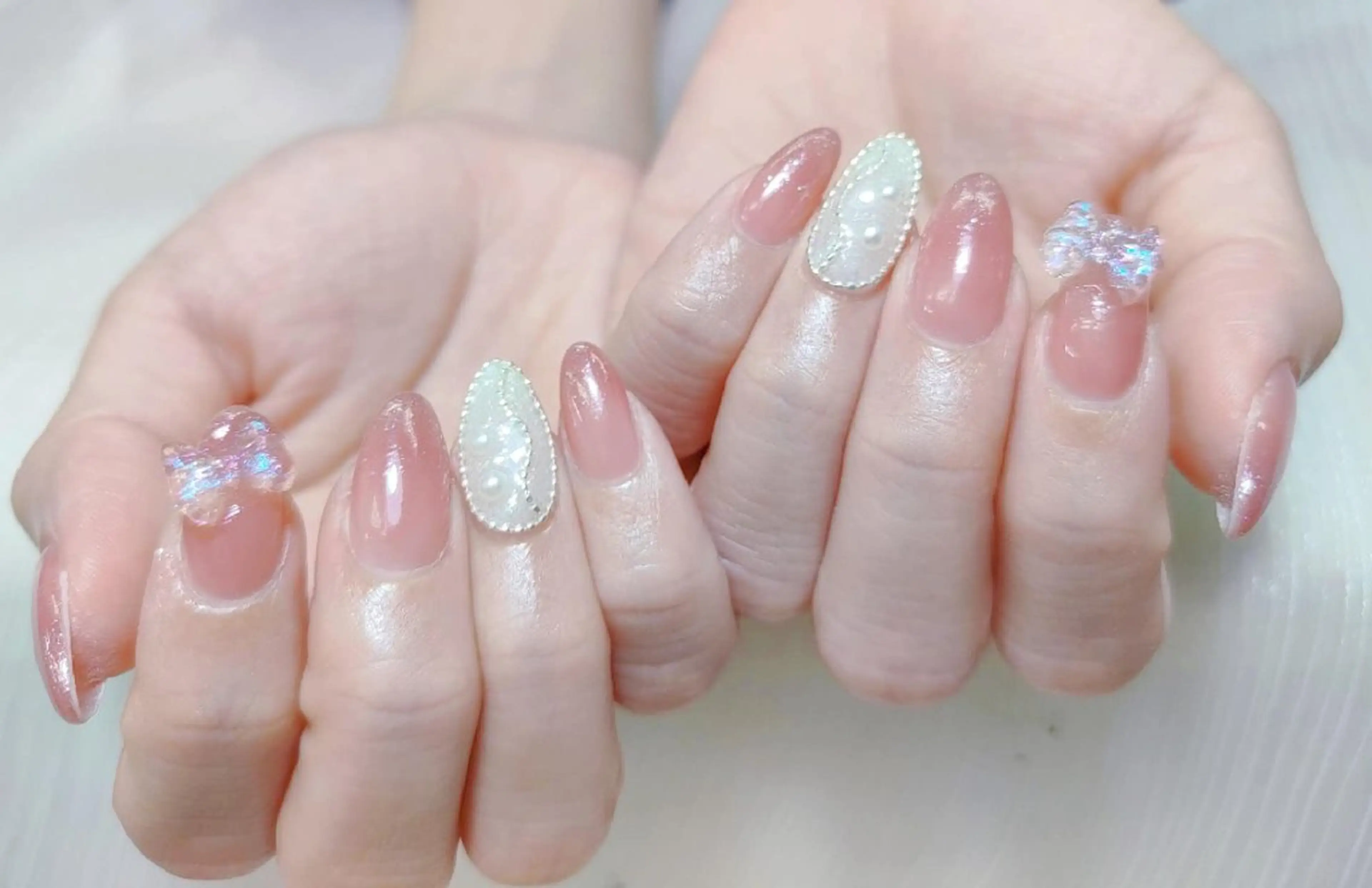 ネイル 小島 阿佑美のネイルデザイン