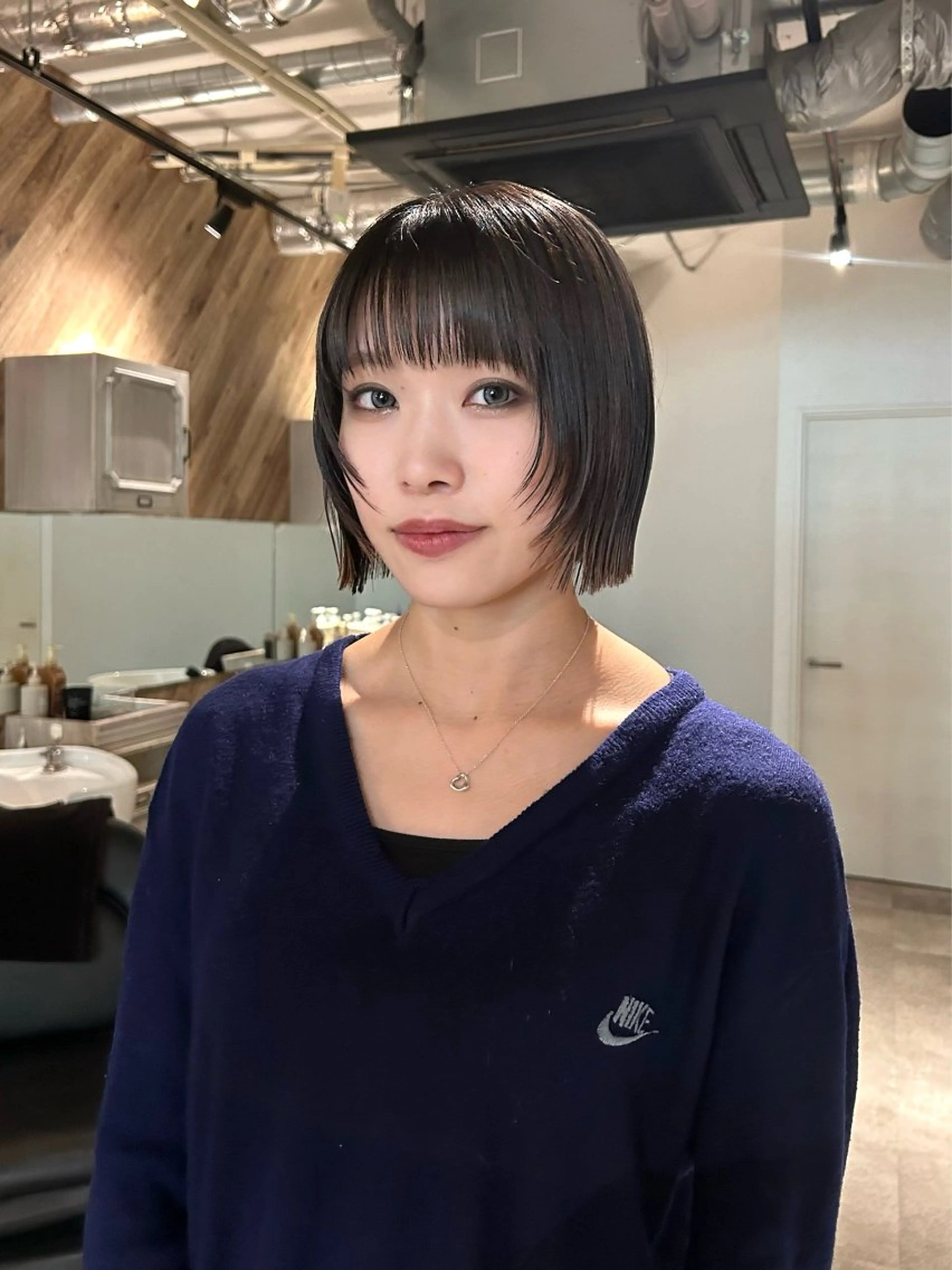 ショート ボブ 顔まわりレイヤー 顔周りカット レイヤーカット ryo yaのヘアスタイル