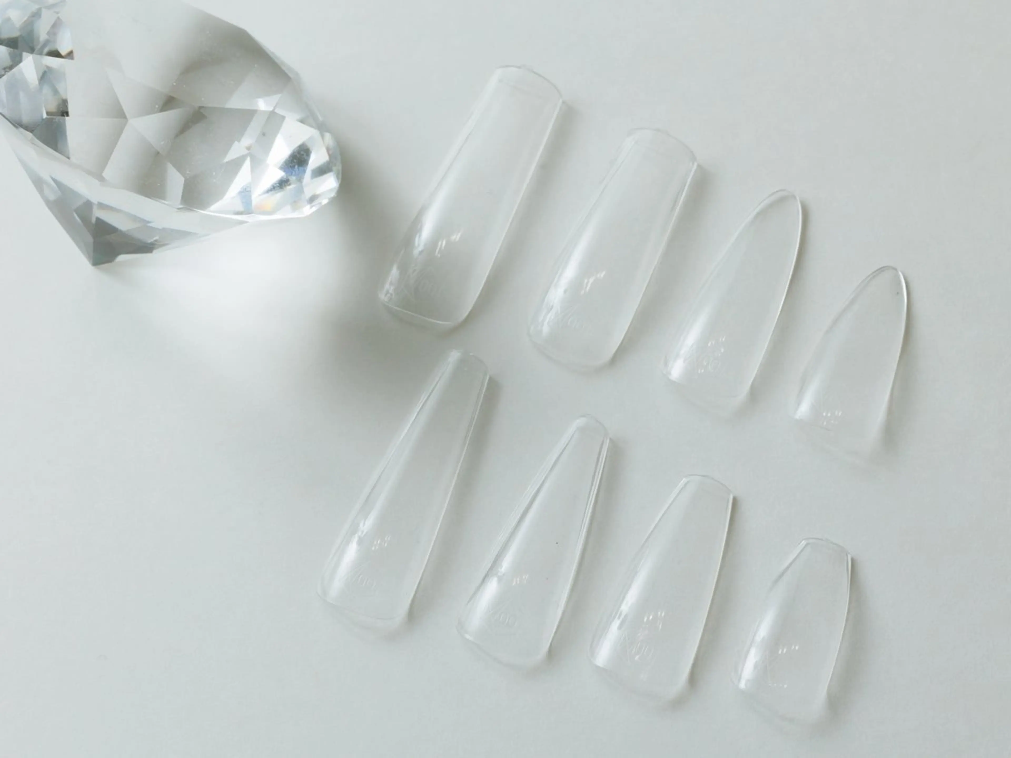 ネイル ジェルネイル ネイルチップ LizNail MARINAのネイルデザイン