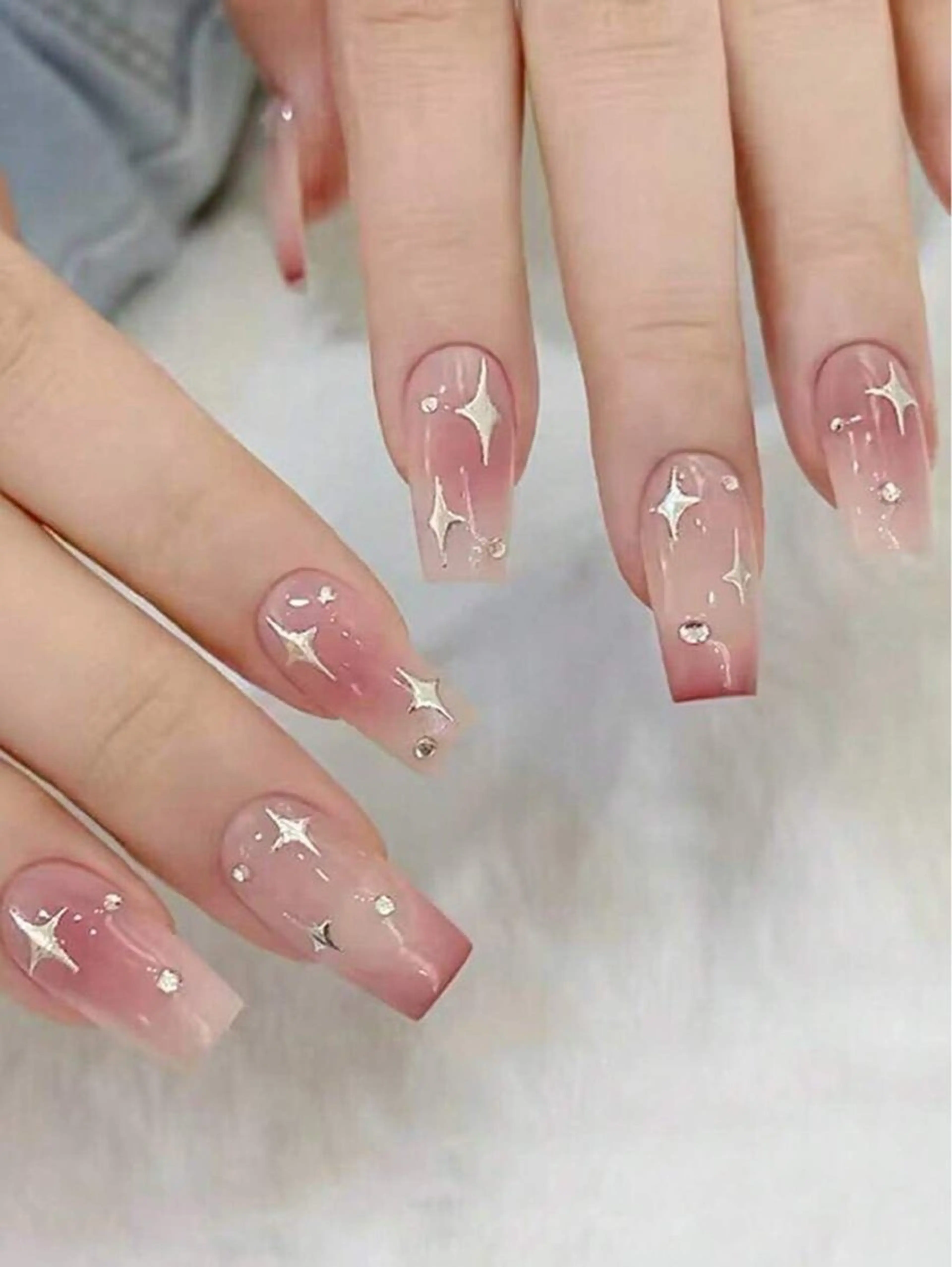 ネイル 長さ出し フレンチネイル グラデーション 卒業式 マグネットネイル MIHANA NAILのネイルデザイン